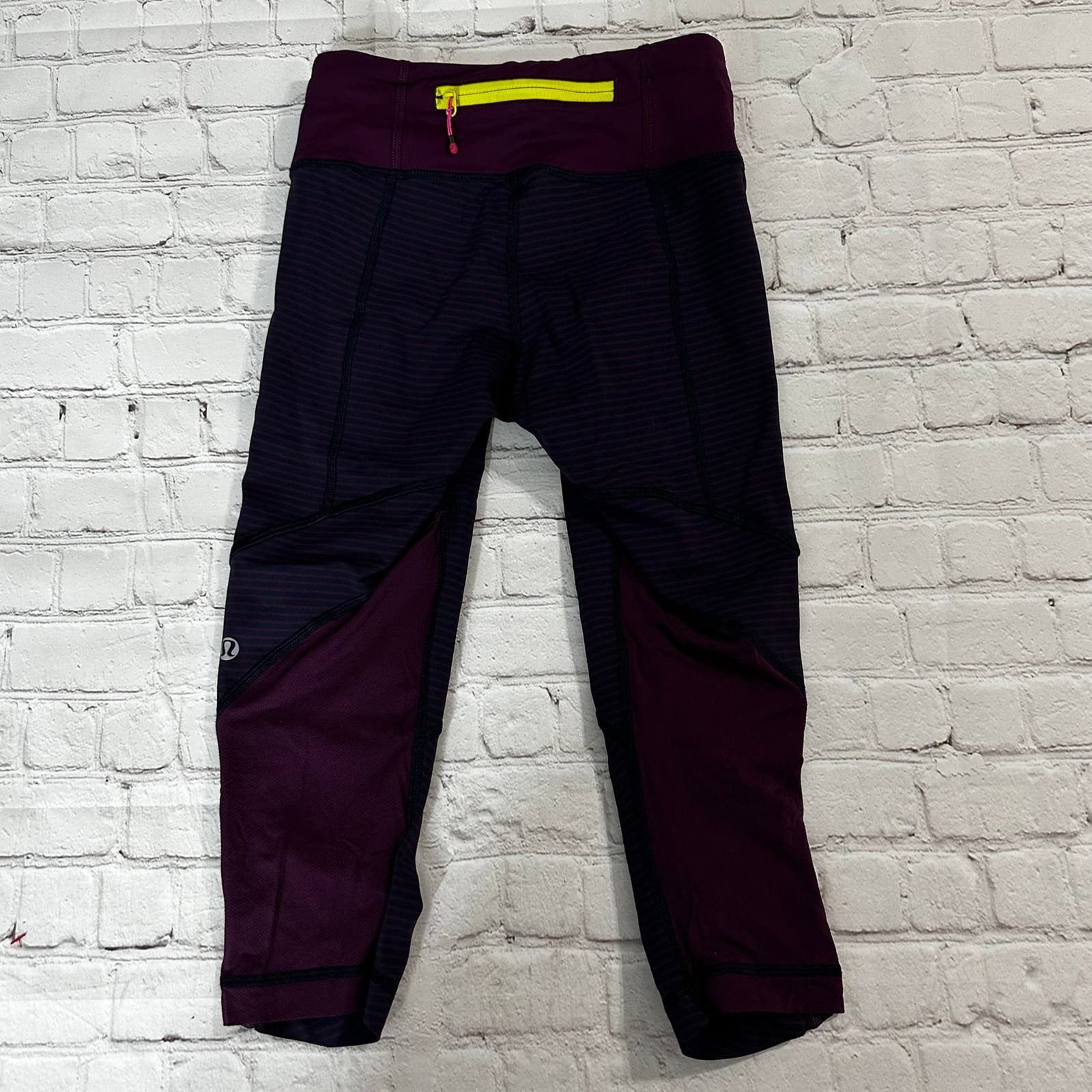 Lululemon lululemon leggings size 2 Size 26" / US 2 / IT 38 - 4 Thumbnail