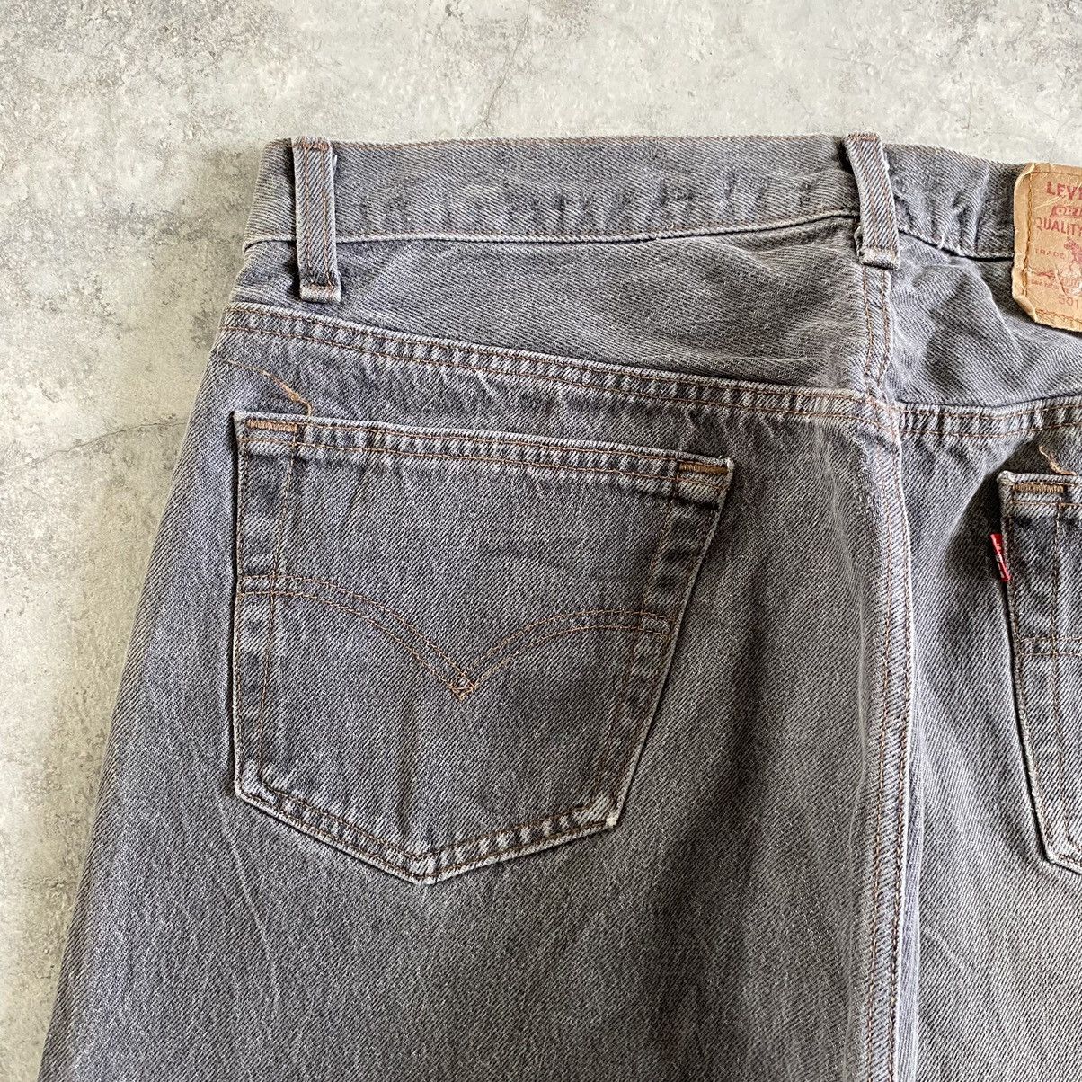 Levi's Vintage Late 80’s Levis 501 Ash Grey Denim Jeans Size US 33 - 21 Thumbnail