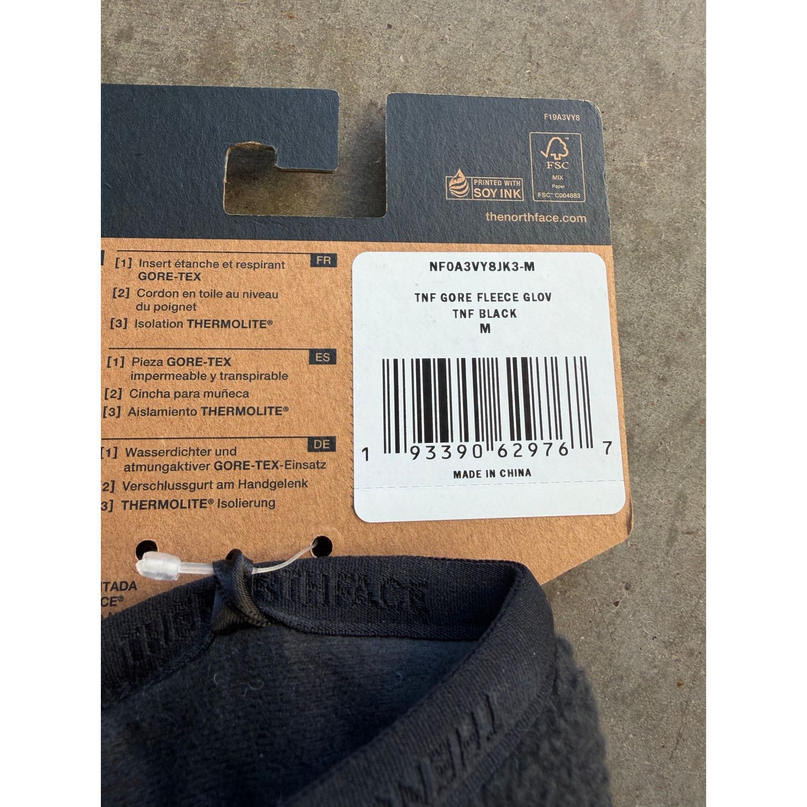 Supreme NWT Supreme x The North Face RTG Fleece Gloves Black Size ONE SIZE - 8 Thumbnail