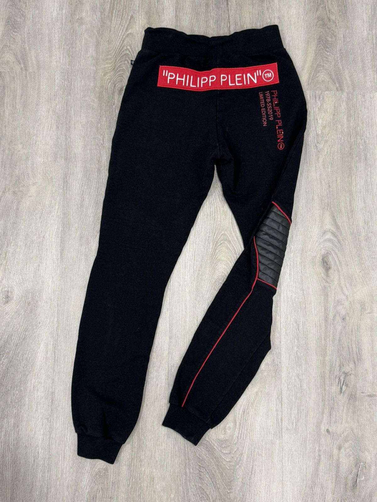 Philipp Plein PHILIPP PLEIN JOGGING PANTS JUNIOR GIRLS SIZE 12-13 LIMITED Size 24" / US 00 / IT 34 - 1 Thumbnail