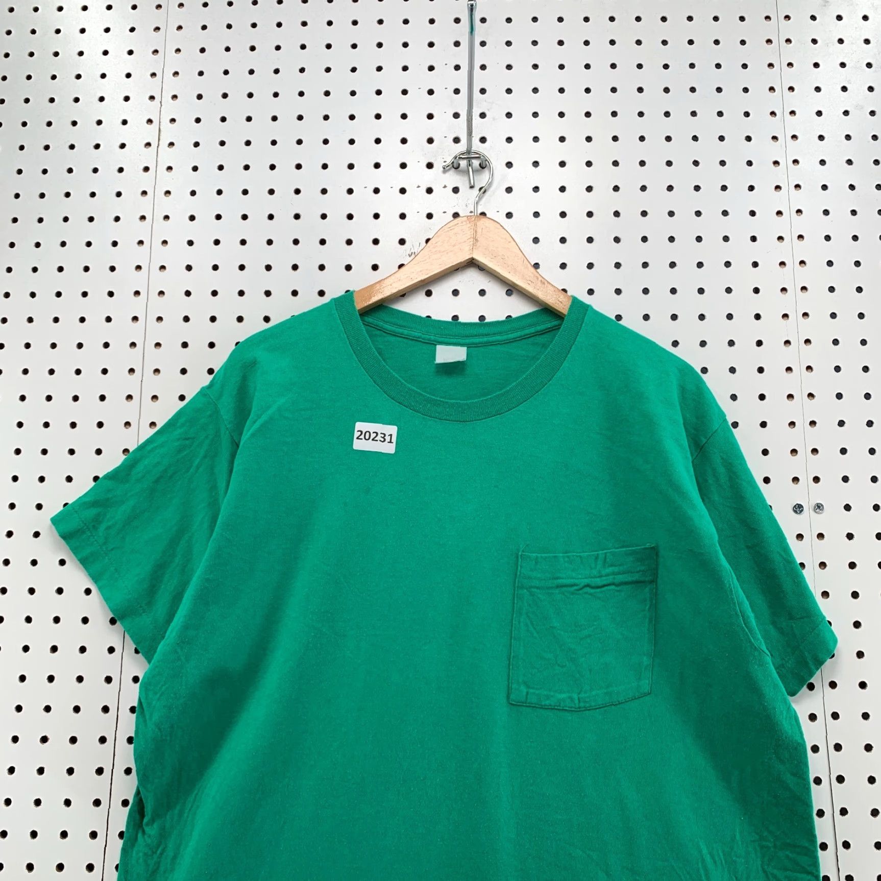 Fruit Of The Loom VINTAGE Green Mens XL Short Sleeve Pocket Shirt 90s Fruit of the Loom T-Shirt Size US XL / EU 56 / 4 - 5 Thumbnail