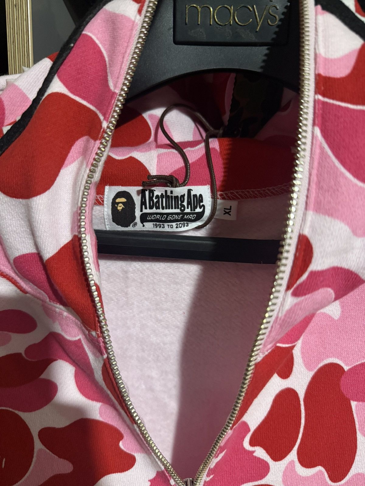 Bape Bape Pink Shark Quarterzip Hoodie Size US L / EU 52-54 / 3 - 2 Thumbnail