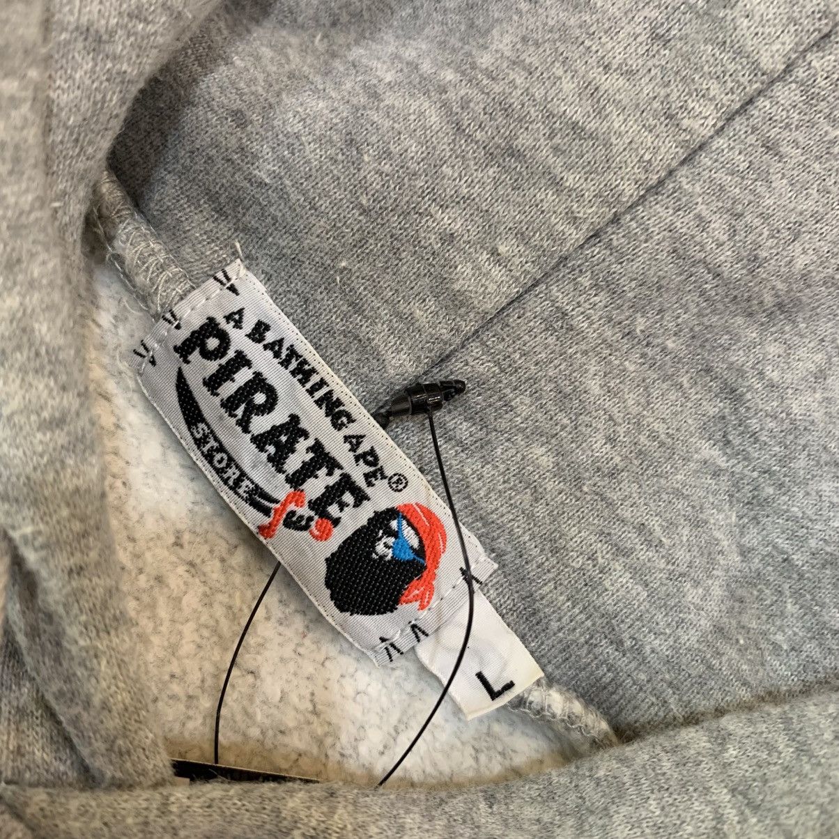 Bape A Bathing Ape BAPE Pirate Store Hoodie Size US L / EU 52-54 / 3 - 6 Thumbnail