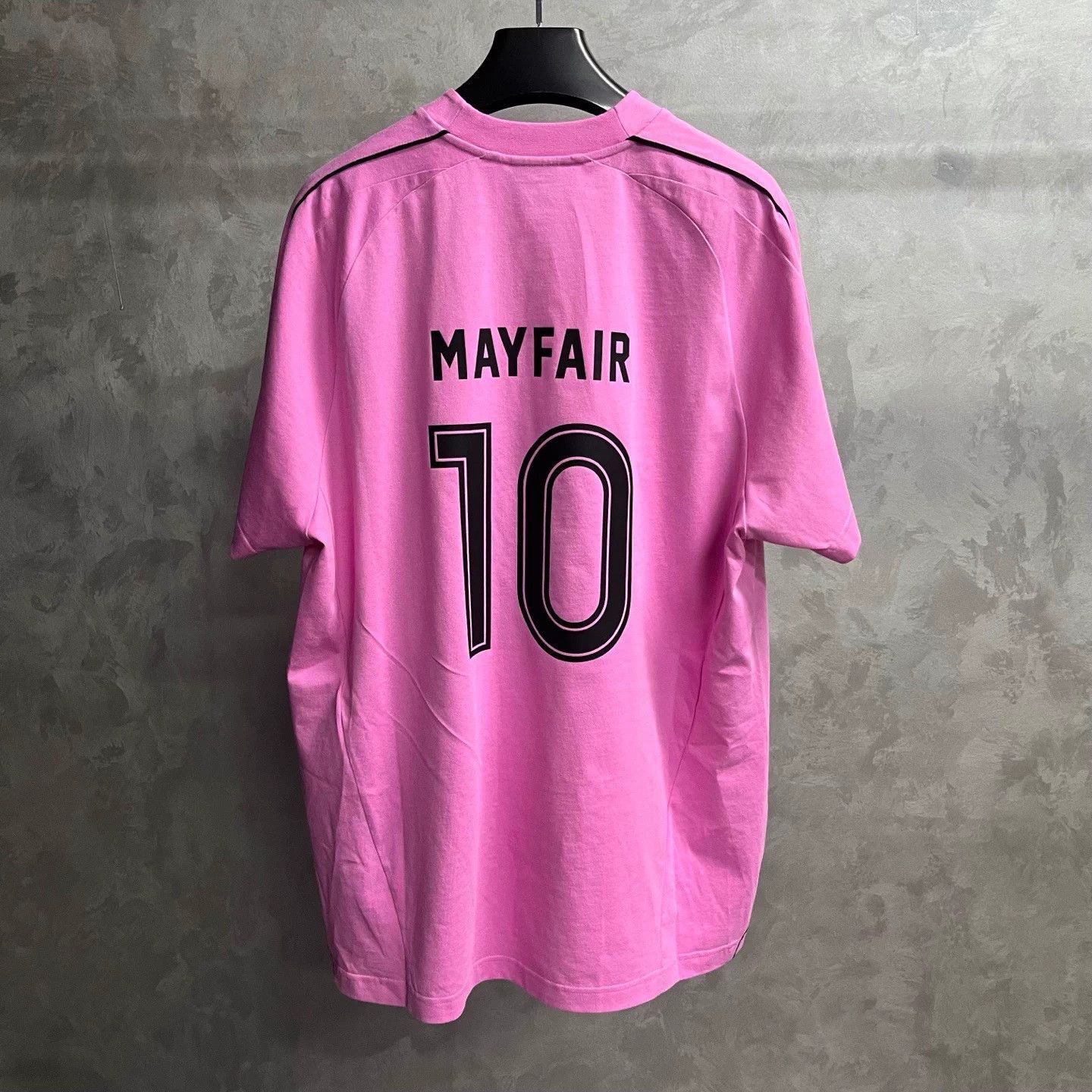Balenciaga Balenciaga pink logo print crew neck casual T-shirt. Size US S / EU 44-46 / 1 - 2 Thumbnail