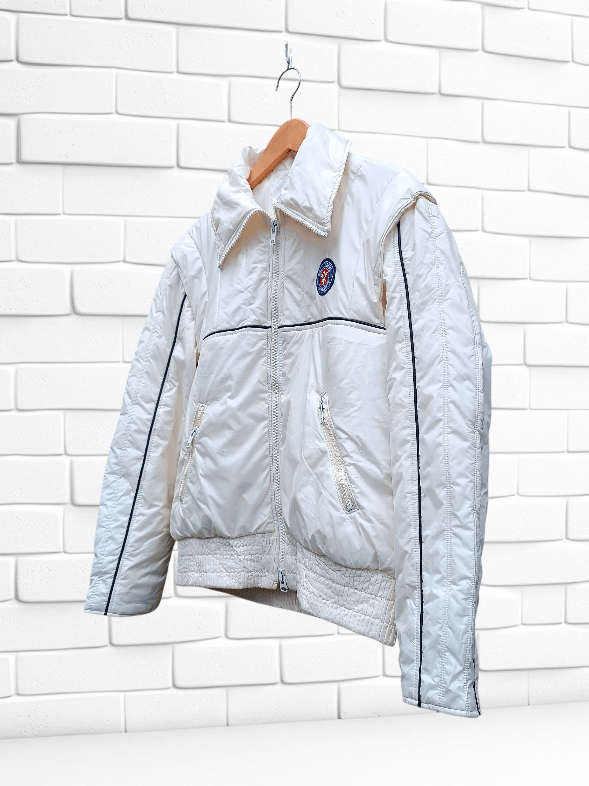 Japanese Brand Vintage Descente Ski Jacket Broken White Size US L / EU 52-54 / 3 - 3 Thumbnail