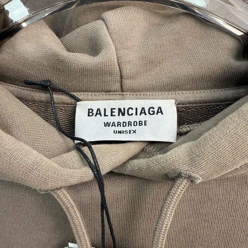 Balenciaga Balenciaga Balenciaga chest letter embroidered logo back lo Size US M / EU 48-50 / 2 - 3 Thumbnail