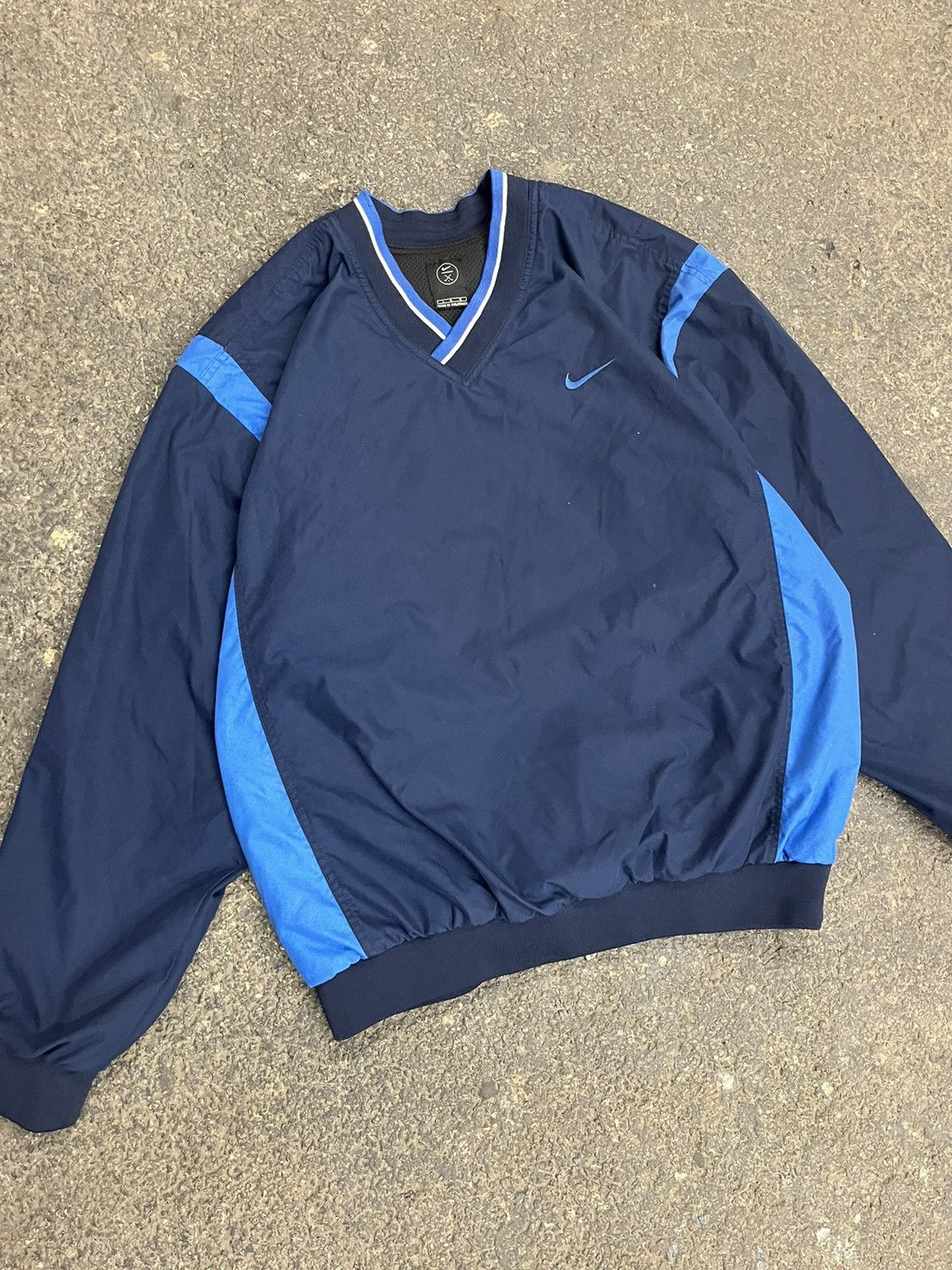 Nike × Vintage Nike windbreaker light weight pull over jacket hype sporty Size US L / EU 52-54 / 3 - 4 Thumbnail