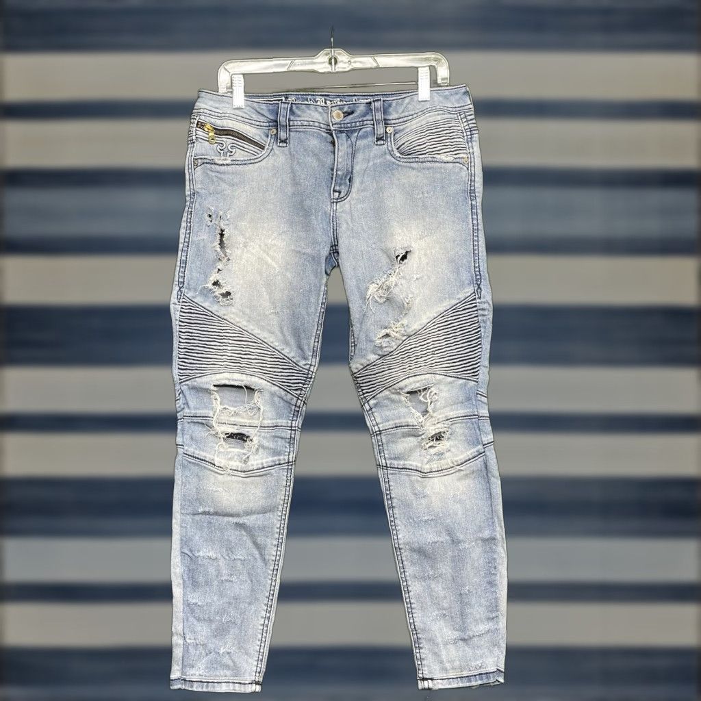 Vintage VINTAGE Rock Revival Jeans Womens 30 Blue Skinny Distressed 5-Pocket Denim Rock Rise Mid Mens Womens Size 30" / US 8 / IT 44 - 1 Thumbnail