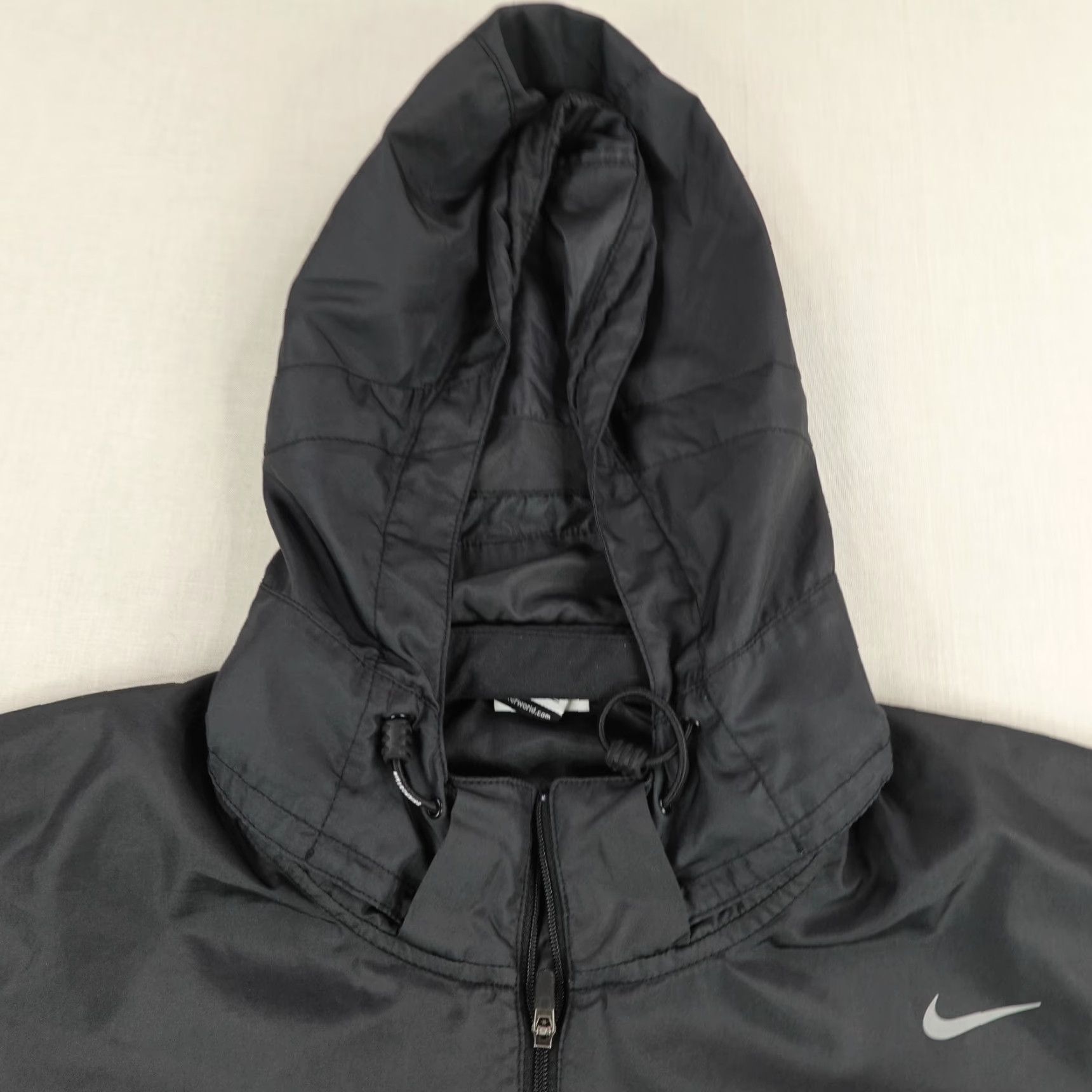 Nike Nike Jacket Men L Black Windbreaker Lightweigh t Reflective Full Zip Hooded Pockets Outdoor Sports Running & Walking Apparel Size US L / EU 52-54 / 3 - 2 Thumbnail