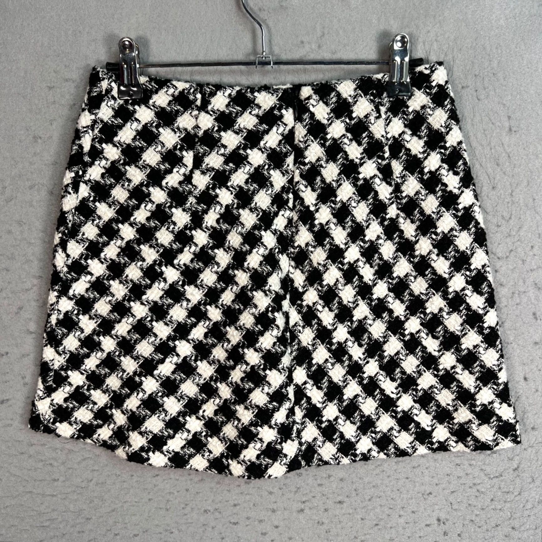 Zara Zara Skirt Womens Small Black & White Houndstooth Tweed Mini Short Casual Summer Spring Size 28" / US 6 / IT 42 - 2 Thumbnail