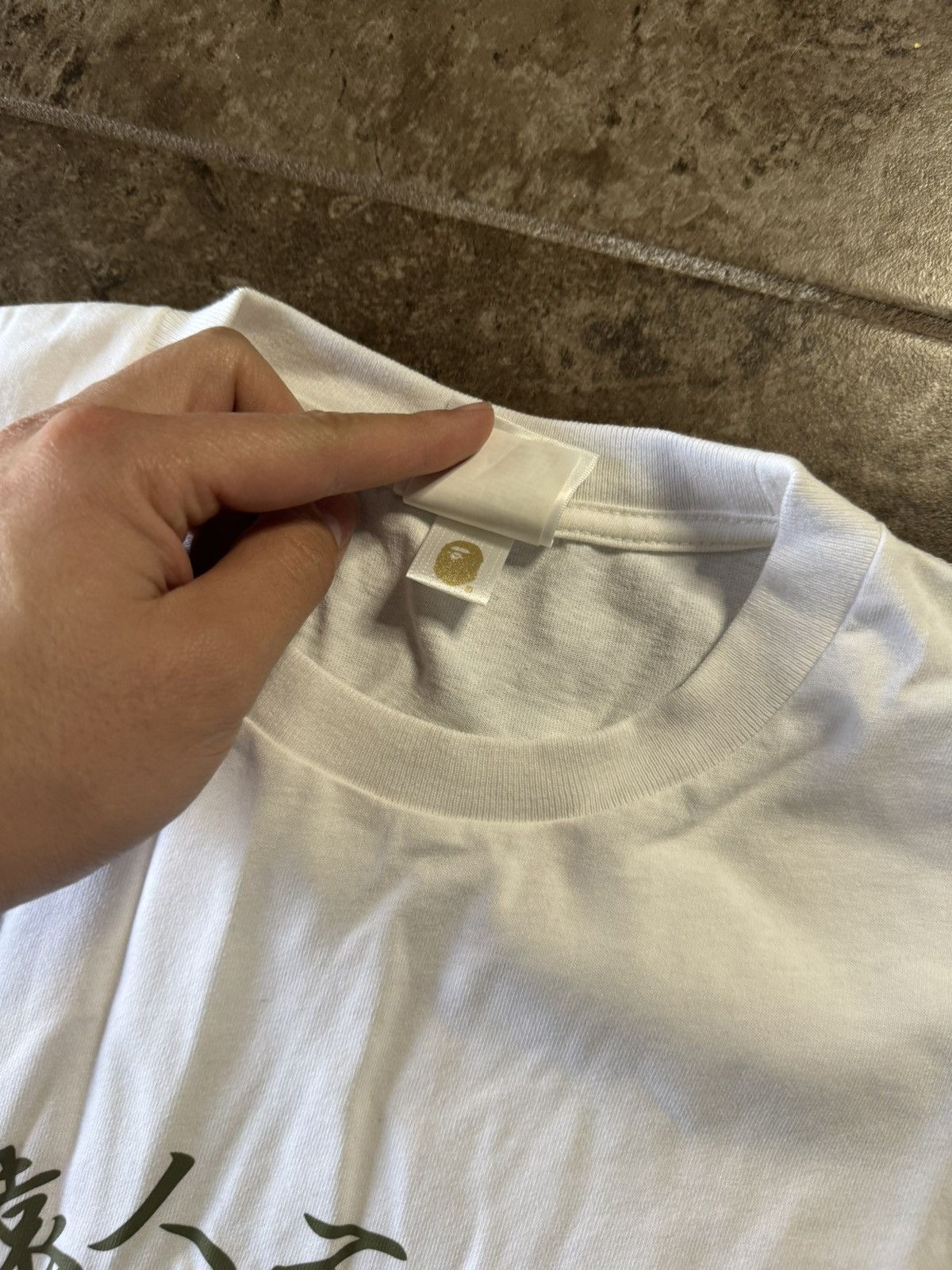 Bape BAPE 1ST Camo Kanji Logo Japan Tee White Size US XXL / EU 58 / 5 - 5 Thumbnail
