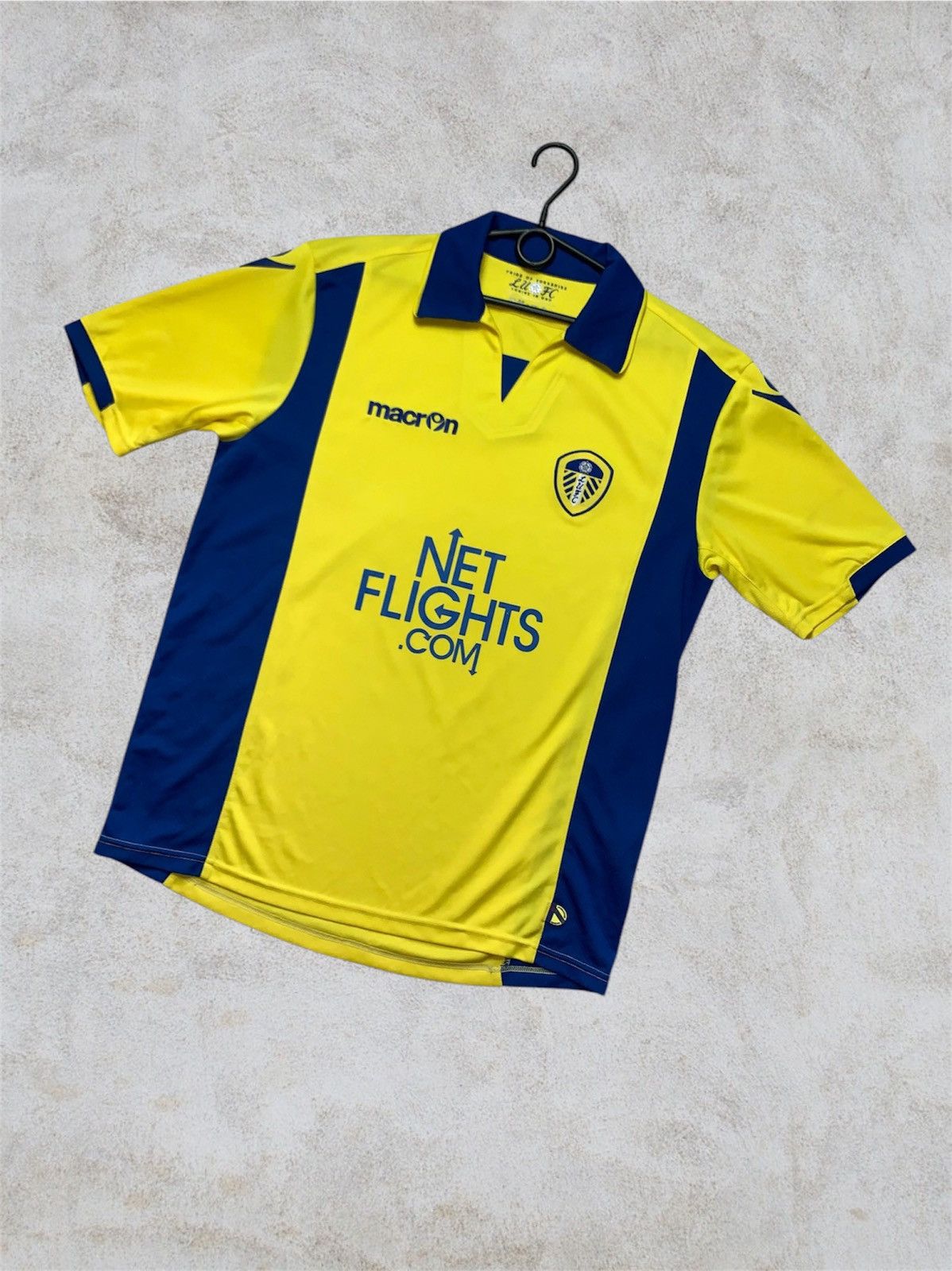 Other Leeds united vintage soccer jerseys Size M Size US M / EU 48-50 / 2 - 1 Thumbnail