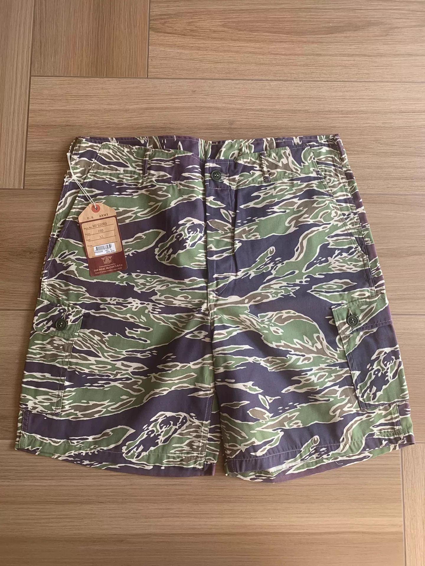 The Real McCoy's The Real McCoy Green Tiger Camo Shorts Japan XL Size US 36 / EU 52 - 1 Thumbnail