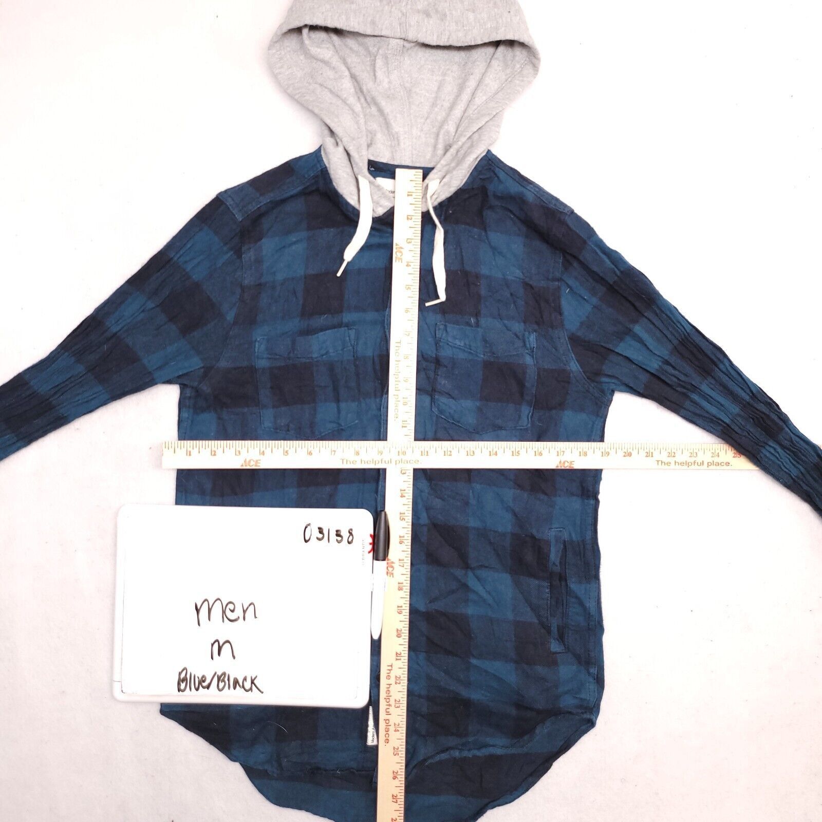 Modern Amusement Modern Amusement Long Sleeve Hoodie Mens Size M Blue Plaid Size US M / EU 48-50 / 2 - 6 Thumbnail
