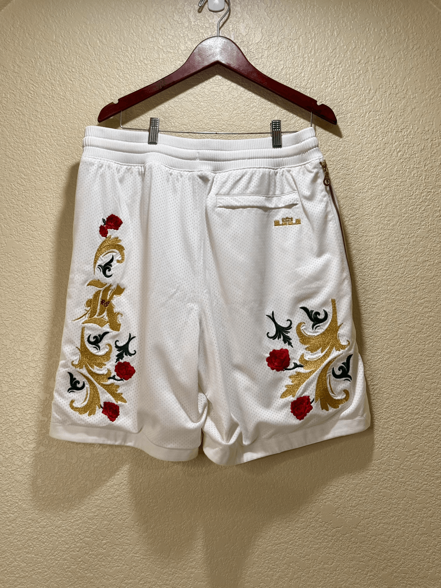 Kith Kith x Nike LeBron James Cloak Shorts Size US 36 / EU 52 - 2 Thumbnail