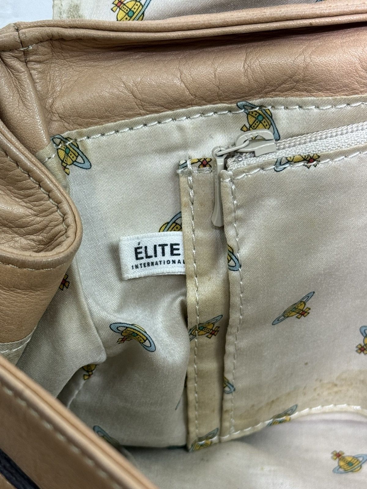 Vivienne Westwood Vivienne Westwood Beige Leather Shoulder Bag Pre-Loved Size ONE SIZE - 13 Thumbnail