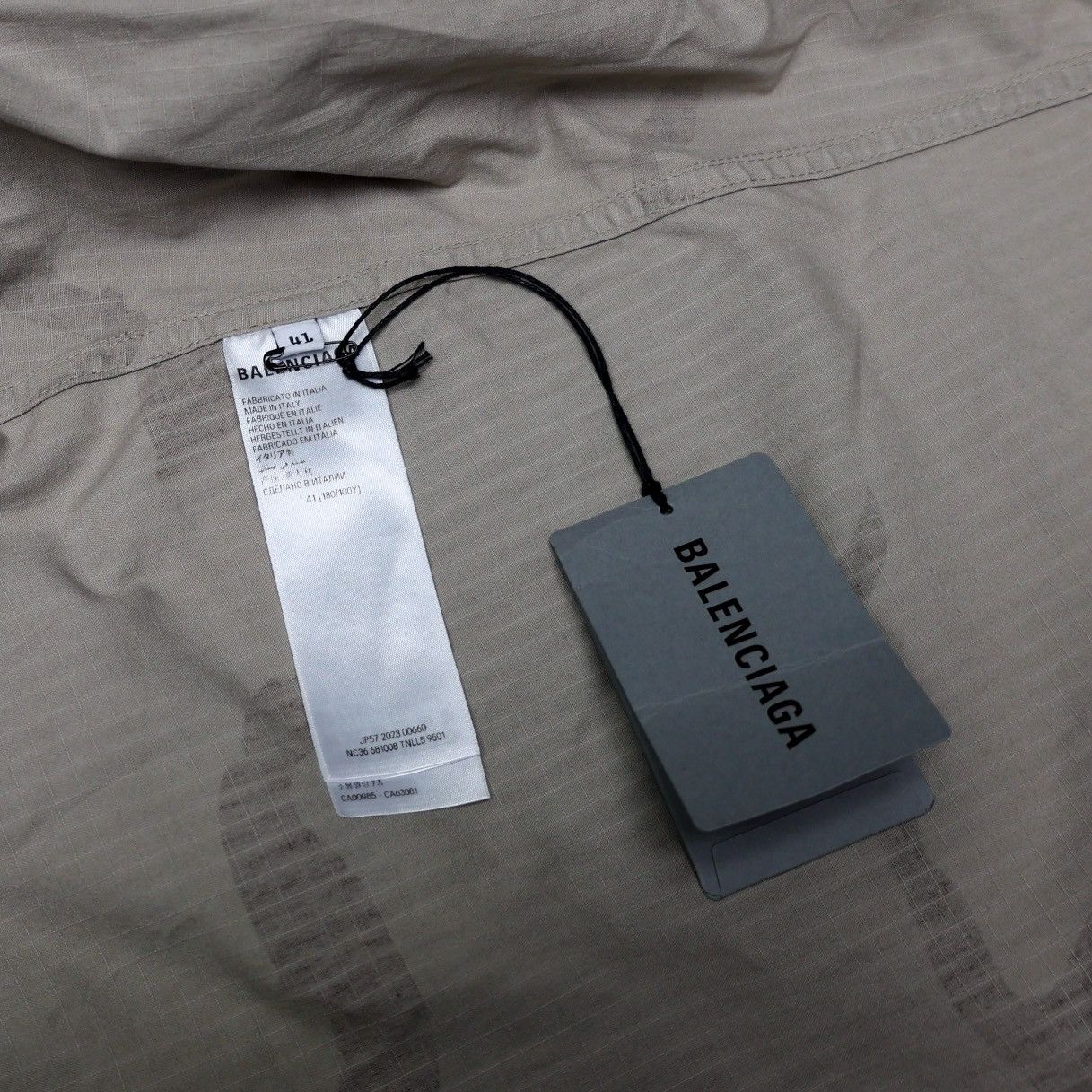 Balenciaga × Designer BALENCIAGA Snow Camo Oversized Cargo Over Shirt Jacket Size US XXL / EU 58 / 5 - 10 Thumbnail