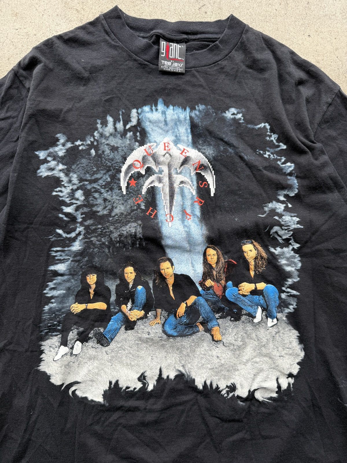 Band Tees × Giant × Vintage Vintage Queensryche tour tee 1991-92 Size US L / EU 52-54 / 3 - 2 Thumbnail