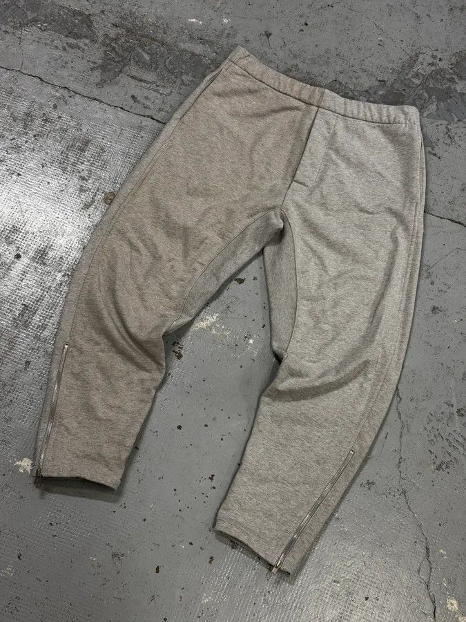 Maison Margiela AW2021 Maison Margiela Grey Zip Jogger Pants Size US 32 / EU 48 - 6 Thumbnail