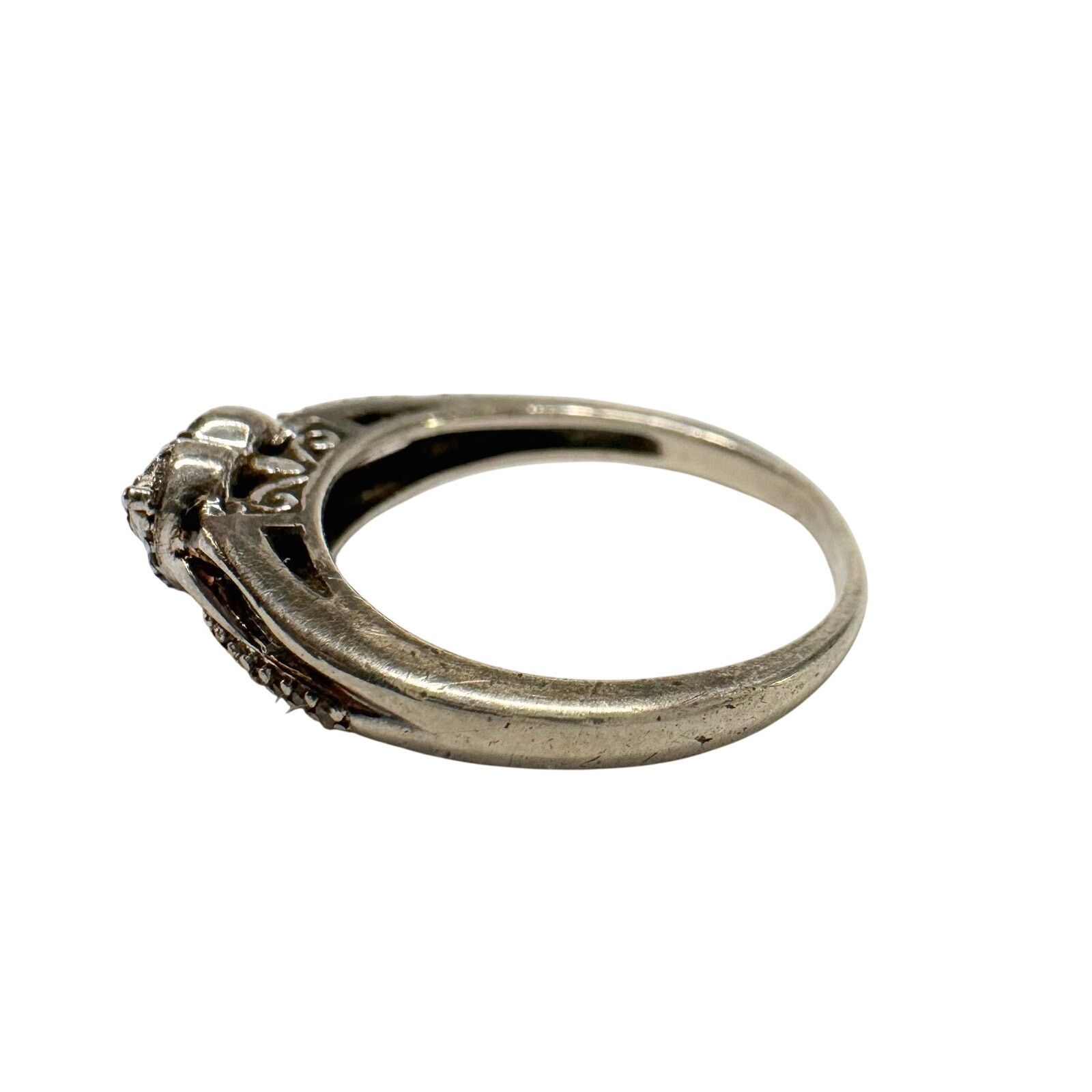 Other Pretty Sterling Silver Heart Ring with White Gemstones Sz 8 Size ONE SIZE - 6 Thumbnail