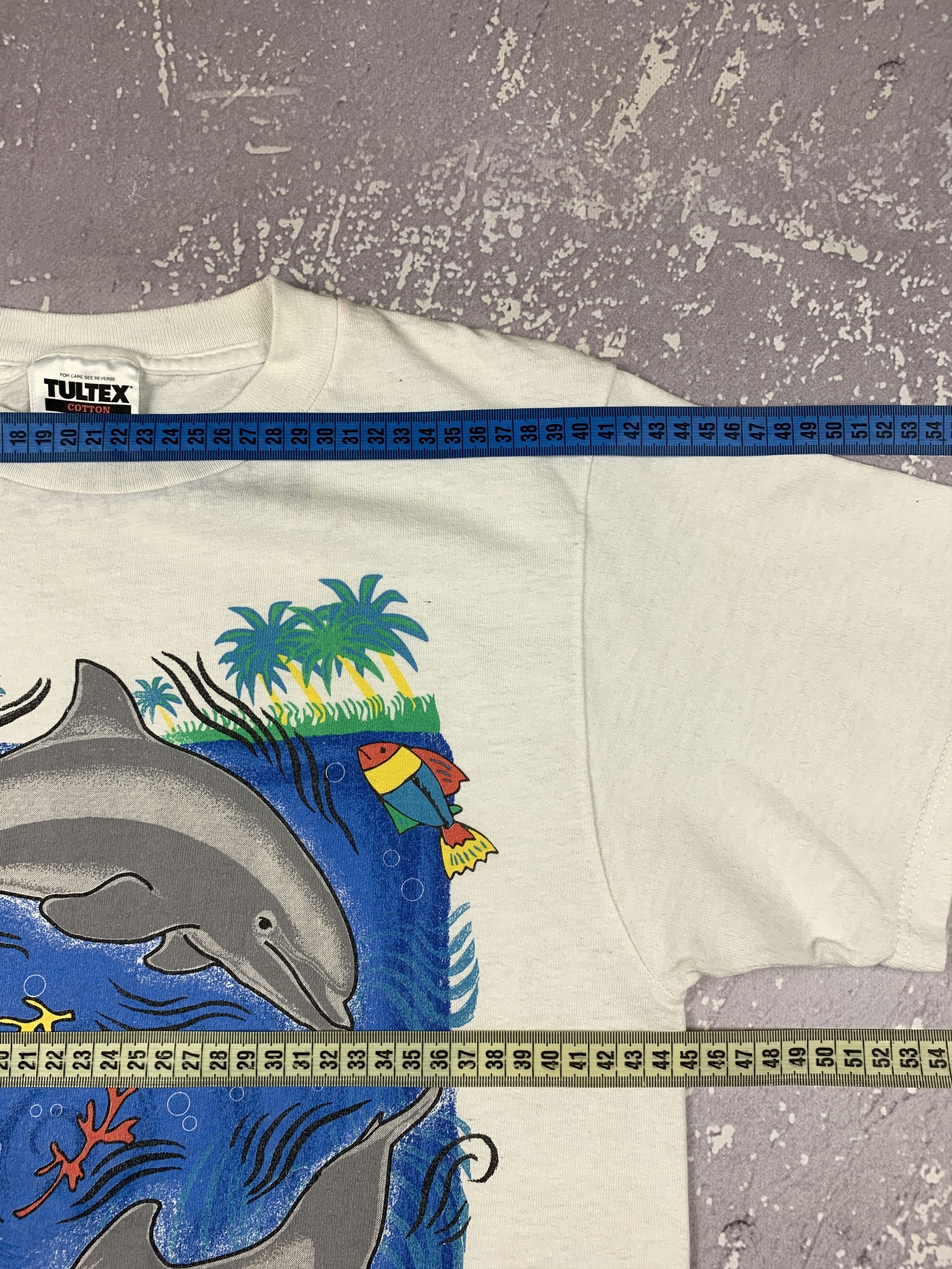 Tultex 1990s Vintage Tultex Sea World Dolphins Graphic T Shirt Size US S / EU 44-46 / 1 - 8 Thumbnail