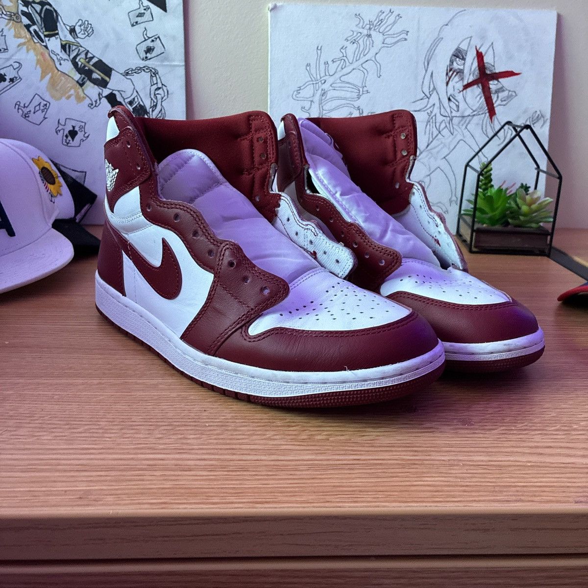 Jordan Brand Burgandy air jordan one mid Size US 10 / EU 43 - 1 Thumbnail