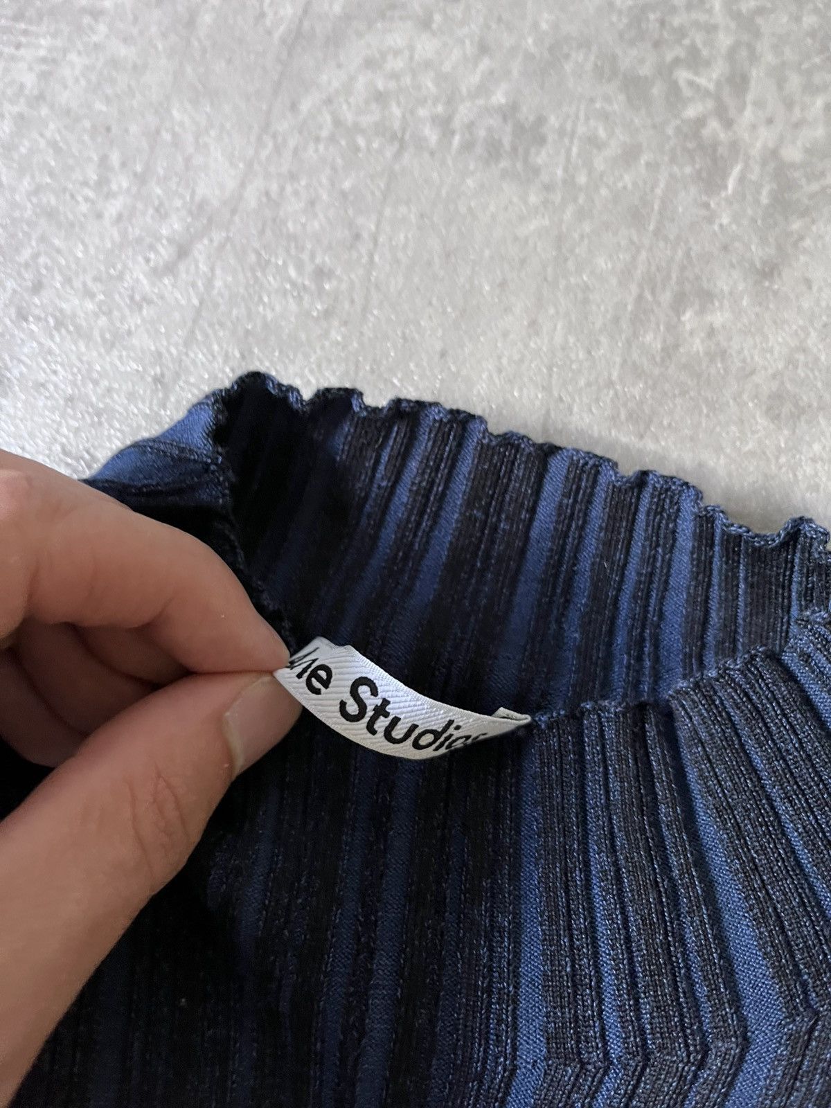 Acne Studios Acne Studios navy black ribbed mock neck top Size US L / EU 52-54 / 3 - 6 Thumbnail