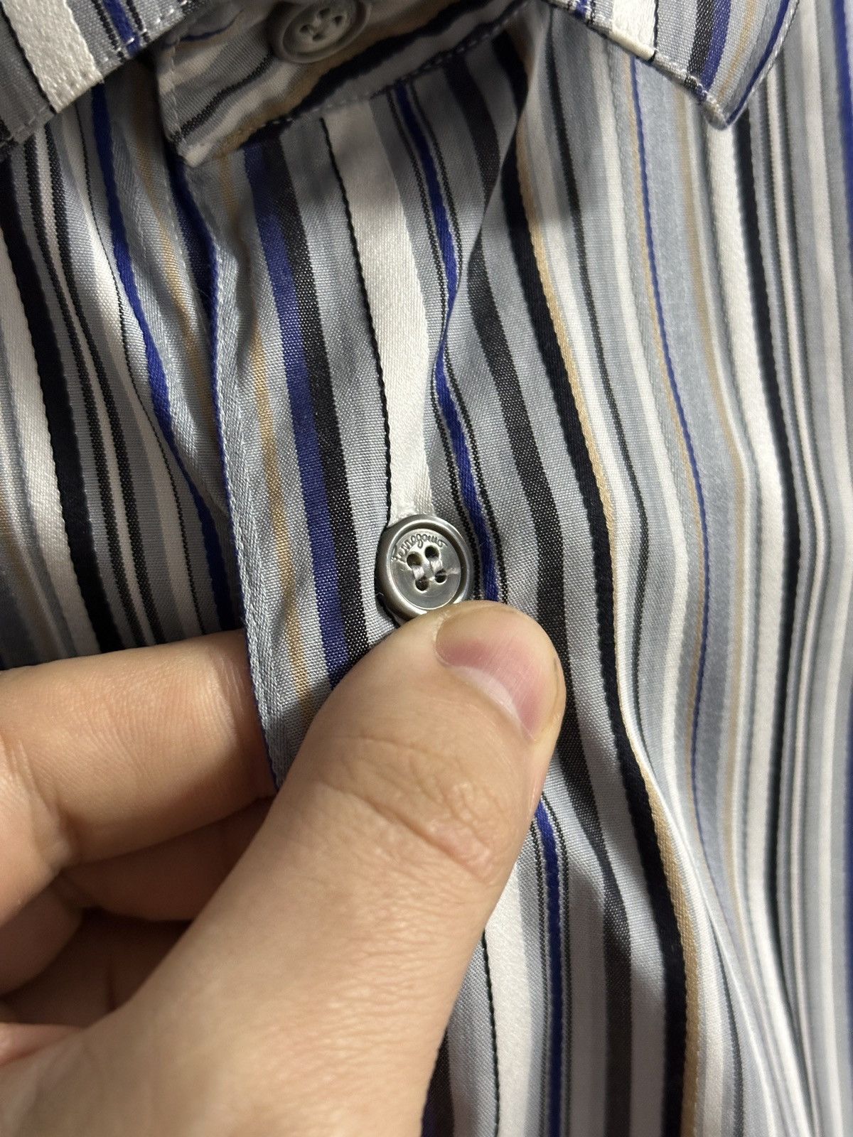 Salvatore Ferragamo Luxury Salvatore Ferragamo Shirt Button in Striped Size XL Size US XL / EU 56 / 4 - 2 Thumbnail