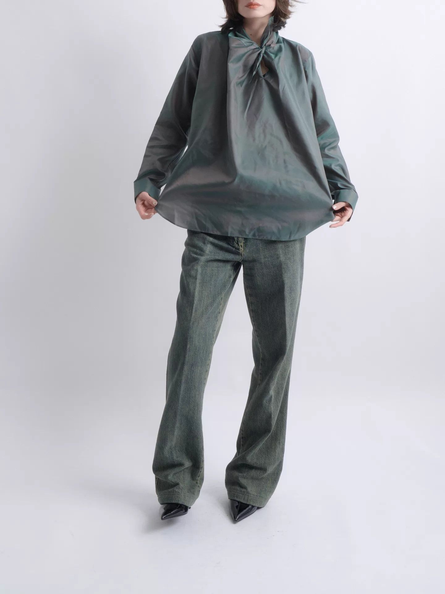 Junya Watanabe JUNYA WATANABE 2003 Experimental Pearl Scarf Collar Shirt Size M / US 6-8 / IT 42-44 - 1 Thumbnail