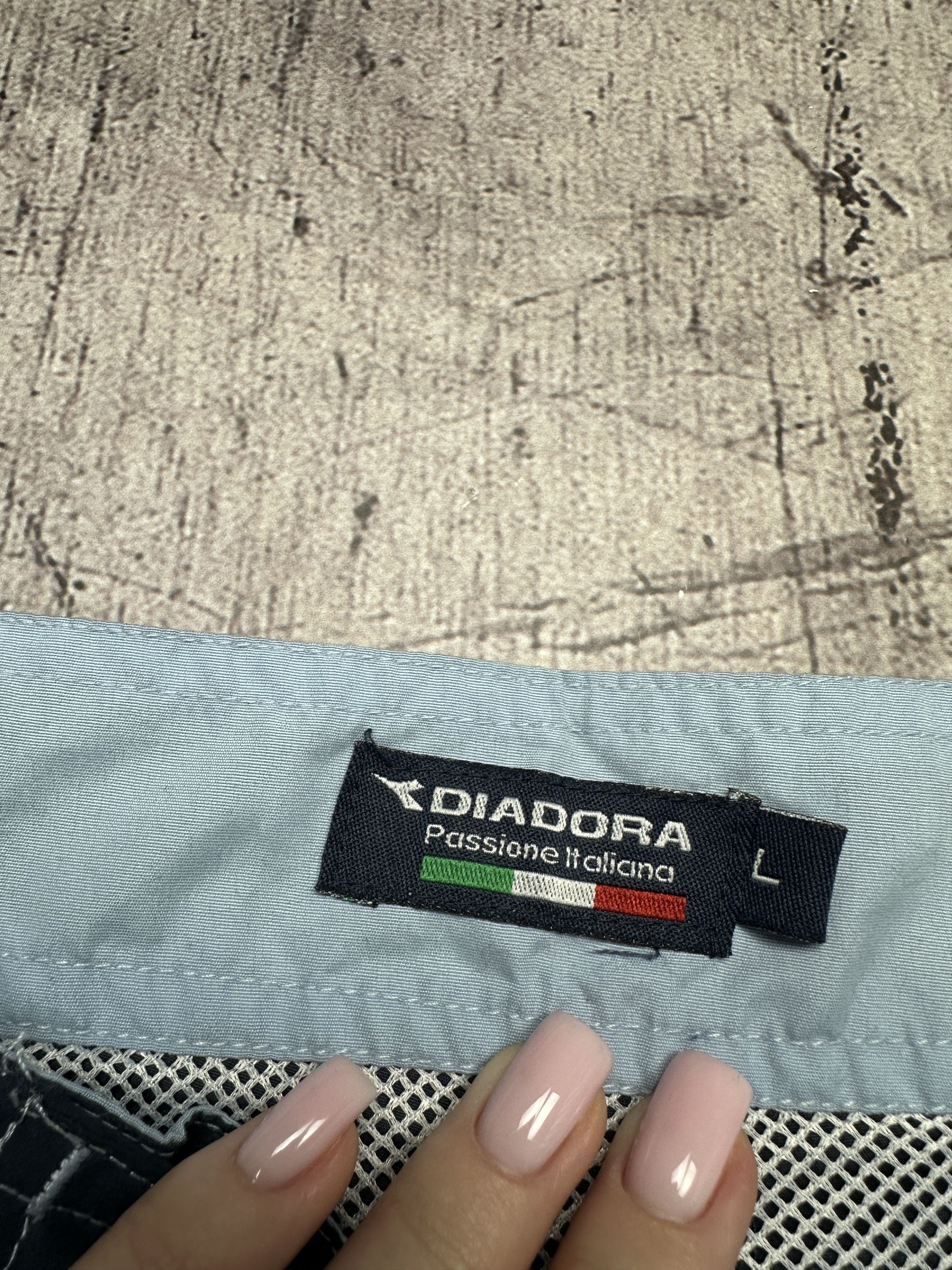 Diadora Diadora Vintage Mens Nylon Cargo Shorts Size US 34 / EU 50 - 4 Thumbnail