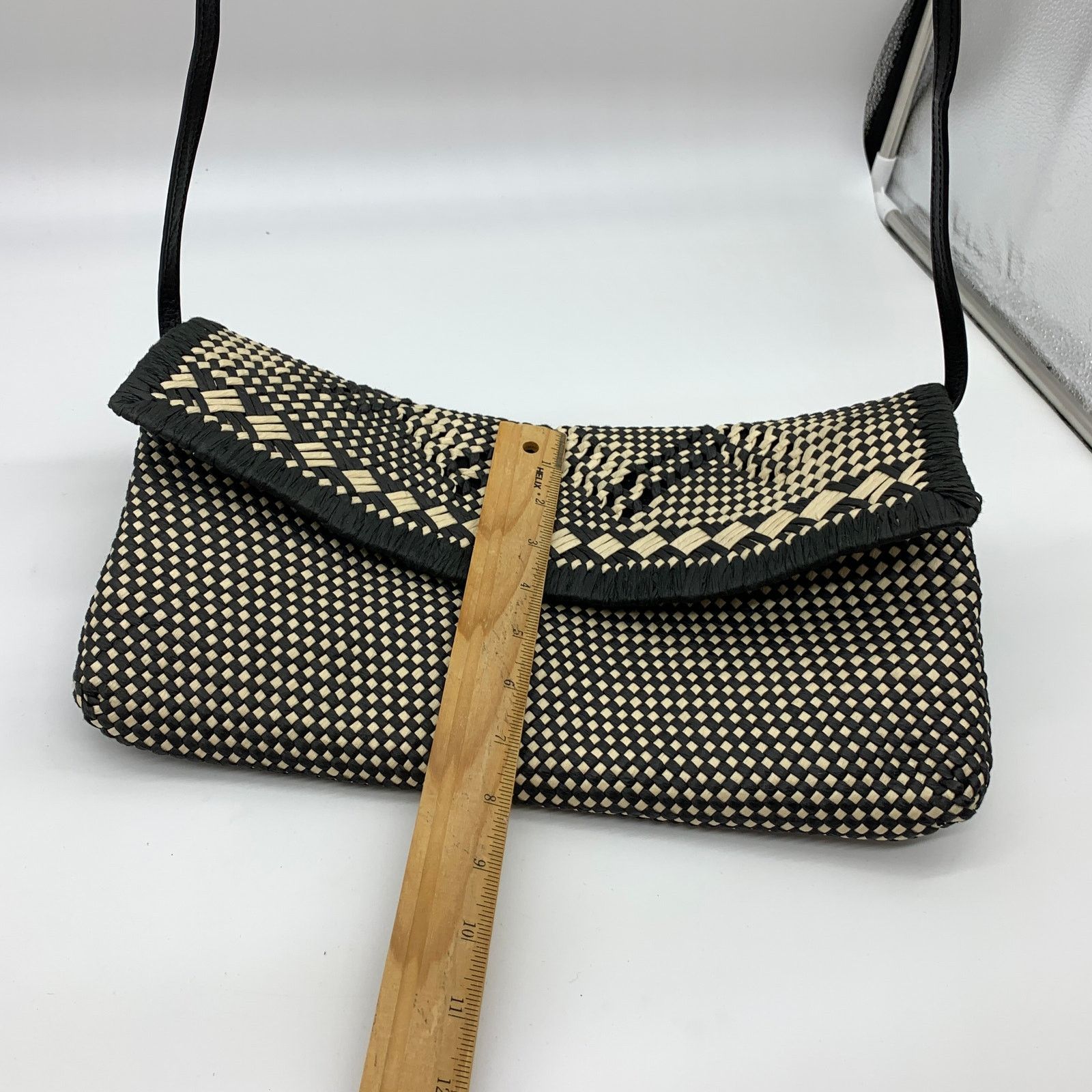 Banana Republic Banana Republic Black Straw Crossbody Purse Womens Medium Size ONE SIZE - 6 Thumbnail