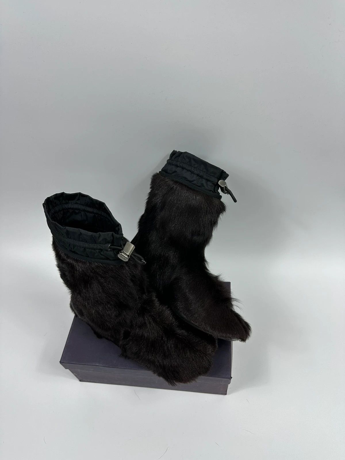 Prada Prada Sport FW99 Brown Fur Yeti Boots Size US 9 / IT 39 - 15 Thumbnail