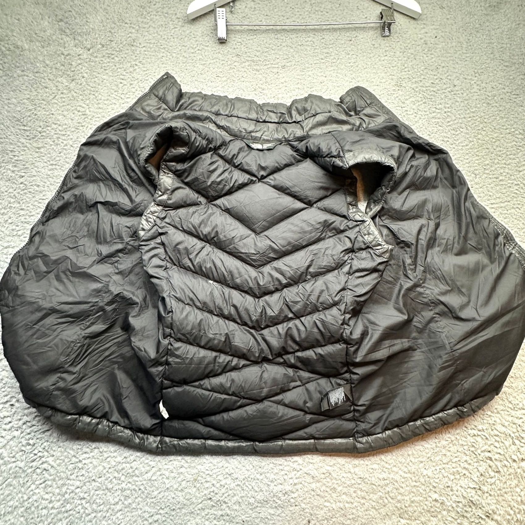 The North Face The North Face Puffer Vest Womens Medium Black 550 Down Fill Aconcagua Quilted Zip Vest Womens M Black Size M / US 6-8 / IT 42-44 - 7 Thumbnail