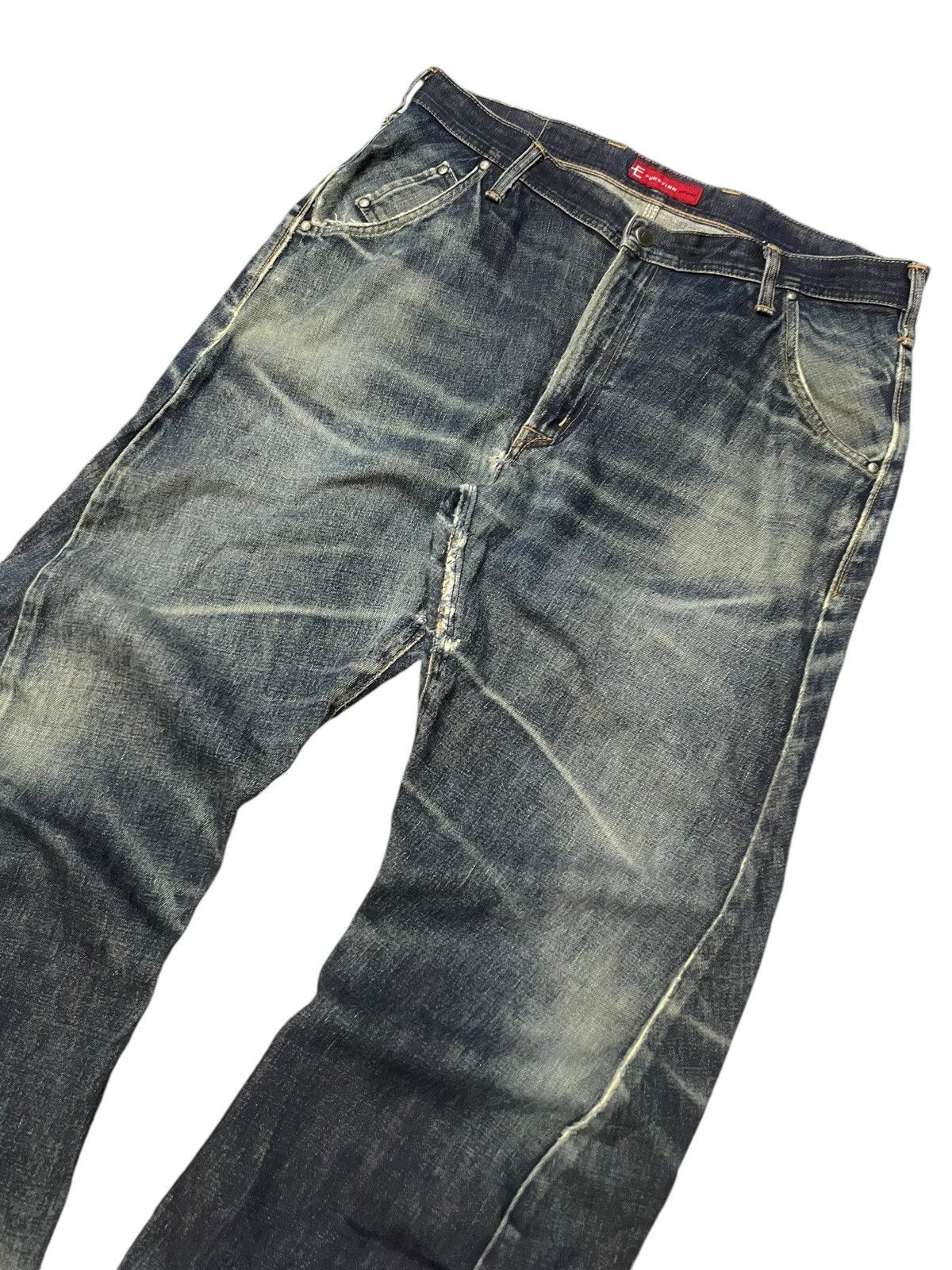 Edwin × Le Grande Bleu (L.G.B.) × Vintage 2000s Edwin Engineered E Function Curved Leg Aging Jeans Size US 36 / EU 52 - 3 Thumbnail
