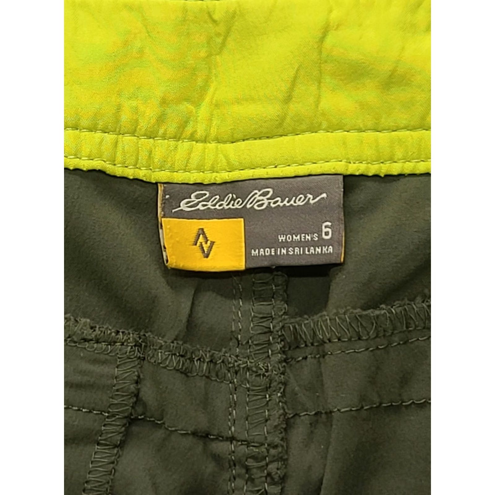 Eddie Bauer Eddie Bauer Travex Pants Womens 6x30 Regular Mid Rise Straight Leg Hiking Pants Green 30in Inseam Size 28" / US 6 / IT 42 - 2 Thumbnail