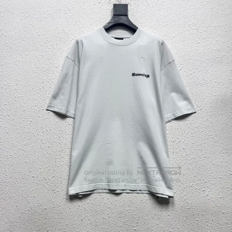 Balenciaga Balenciaga Graffiti Letter Logo Printed Short Sleeve T-Shi Size US M / EU 48-50 / 2 - 1 Thumbnail