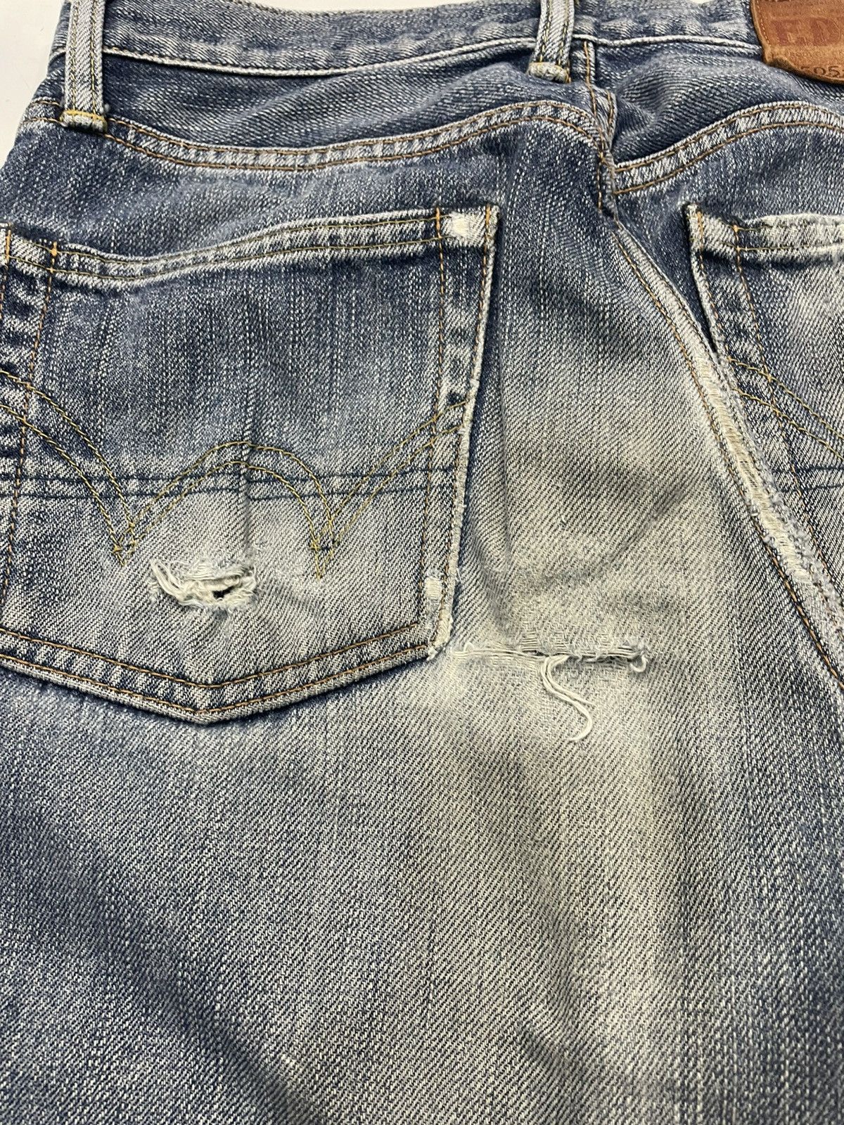 Edwin Japanese Brand Edwin 505 Selvedge Size US 28 / EU 44 - 5 Thumbnail