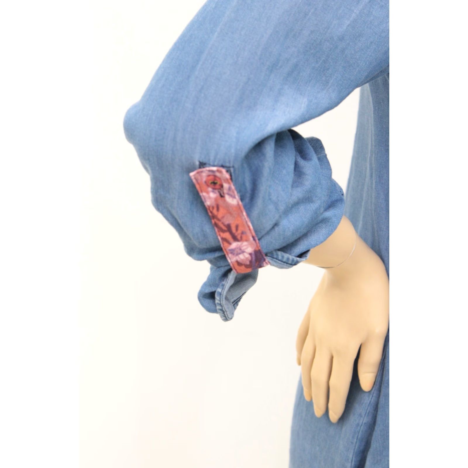 Vintage CRIMSON IN GRACE Dress Women's Medium Blue Denim Tab Sleeve V Neck Boho Tunic Size M / US 6-8 / IT 42-44 - 5 Thumbnail