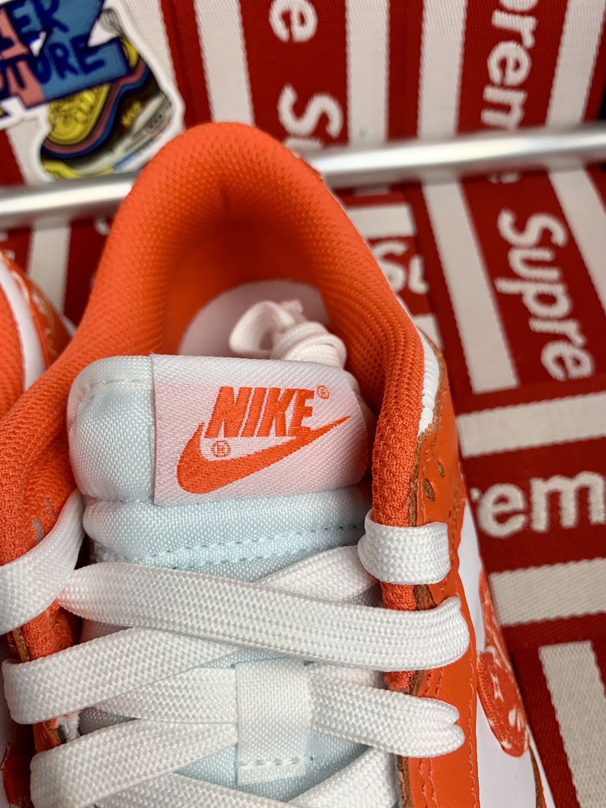 Nike Nike Dunk Low Essentials Paisley Pack Orange (Size 7w) 5,5y Size US 7 / IT 37 - 6 Thumbnail