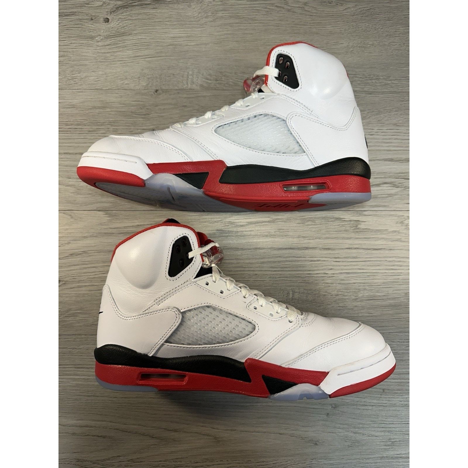 Jordan Brand Air Jordan 5 Retro Fire Red 2025 - Size 11 Size US 11 / EU 44 - 3 Thumbnail