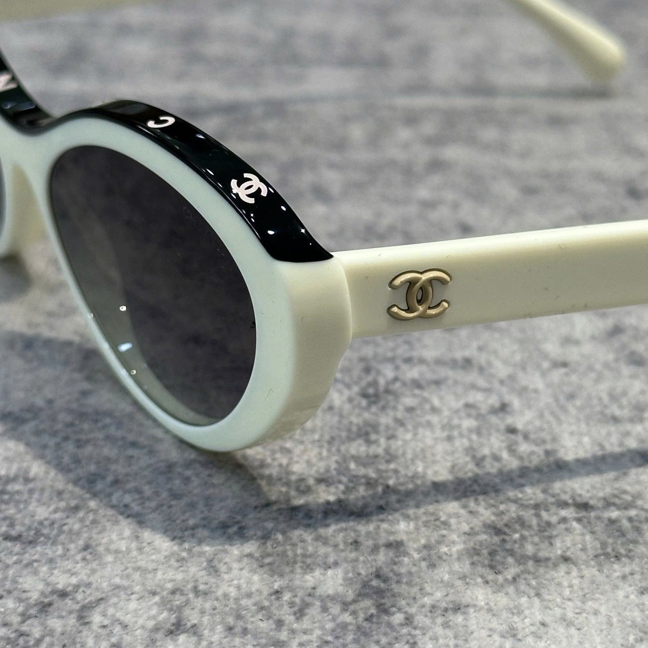 Chanel CHANEL 0CH5416 1763S6 Sunglasses Size ONE SIZE - 2 Thumbnail