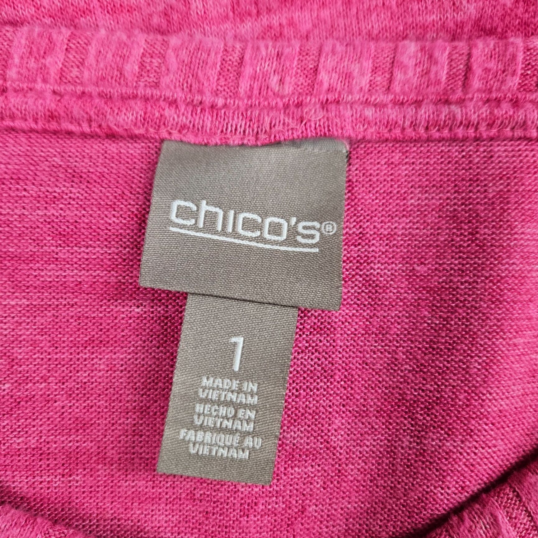 Vintage Chico's Womens Top Shirt 3/4 Sleeve V-Neck Pink Pocket Rayon Blend Polyester Spandex Solid M Womens Size M / US 6-8 / IT 42-44 - 6 Thumbnail