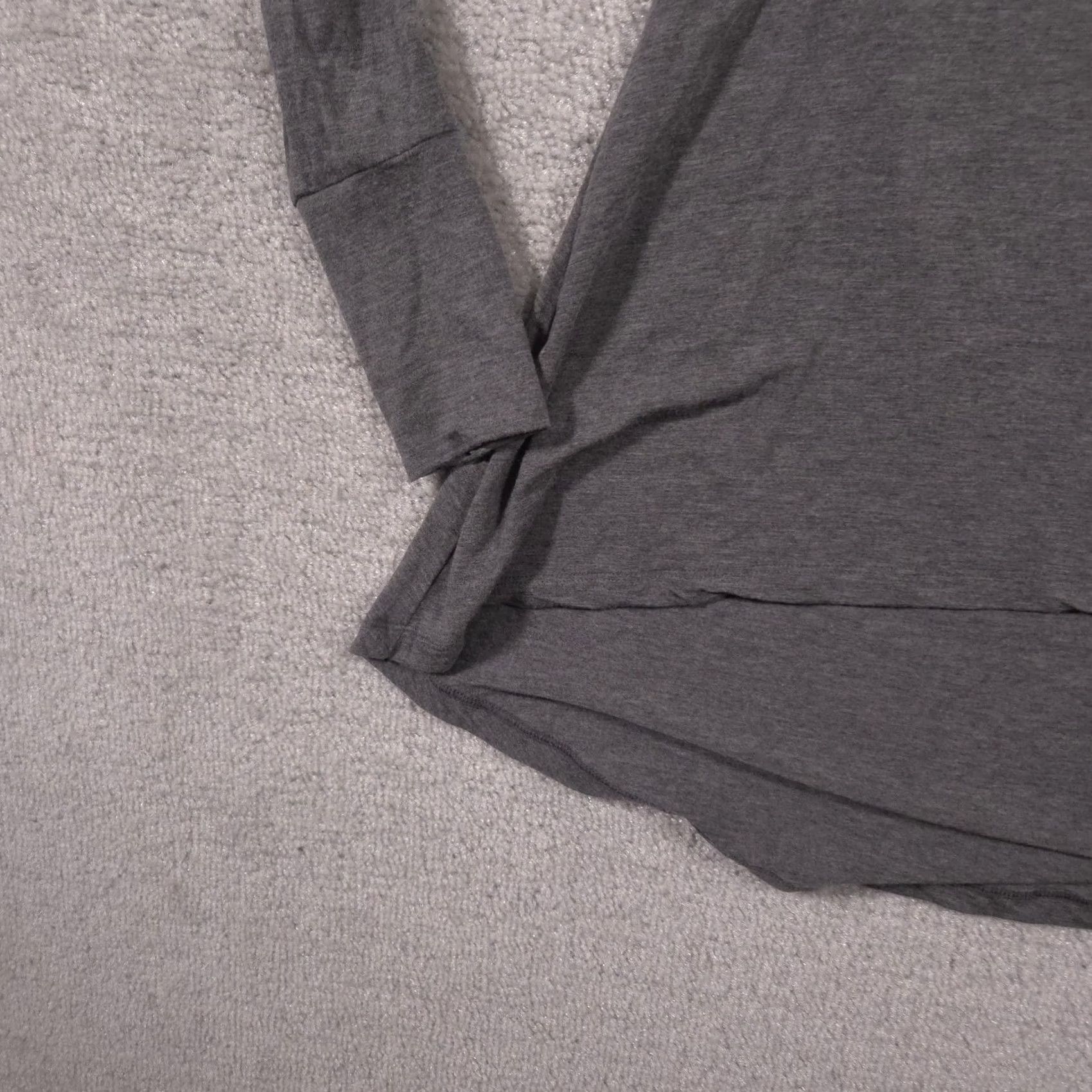 Vintage Cuddl Duds Shirt Womens Small Gray Cowl Neck Long Sleeve Tunic Top Stretch Size S / US 4 / IT 40 - 4 Thumbnail
