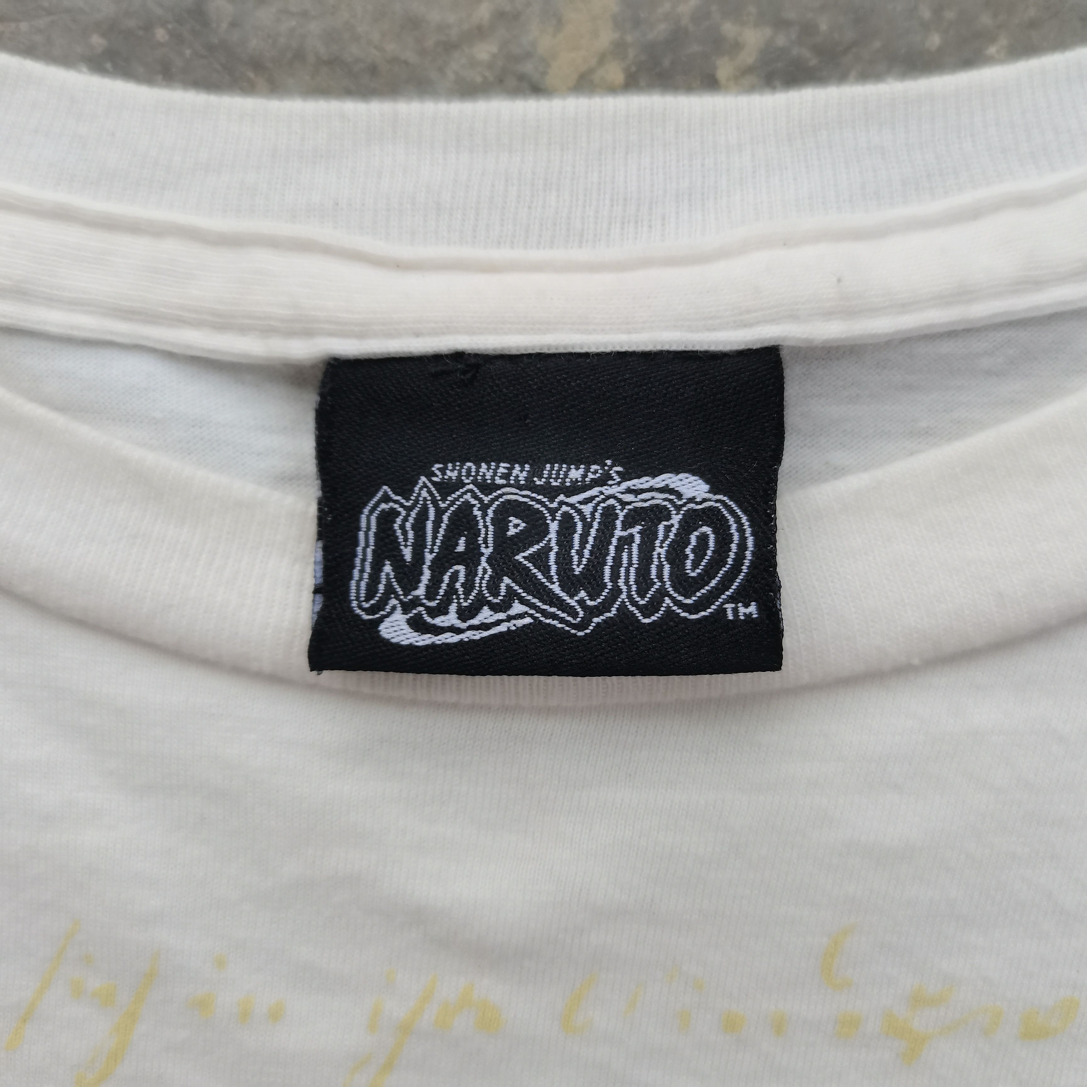Anime Crazy Vintage Rare 2002 NARUTO Tshirt Size US L / EU 52-54 / 3 - 8 Thumbnail