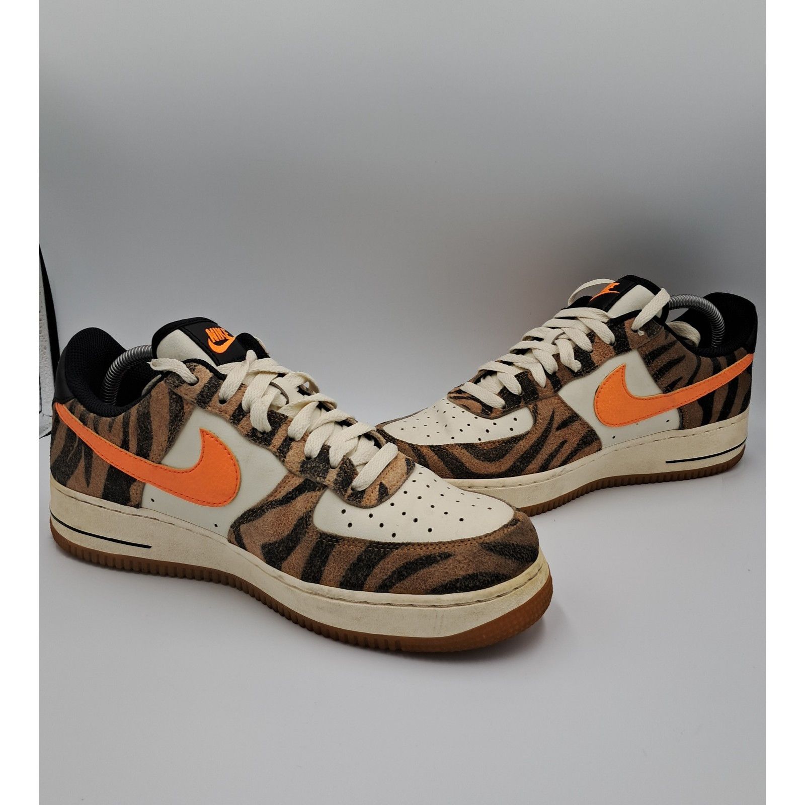 Nike Size 9 - Nike Air Force 1 Low Daktari - DJ6192-100 Size US 9 / EU 42 - 2 Thumbnail