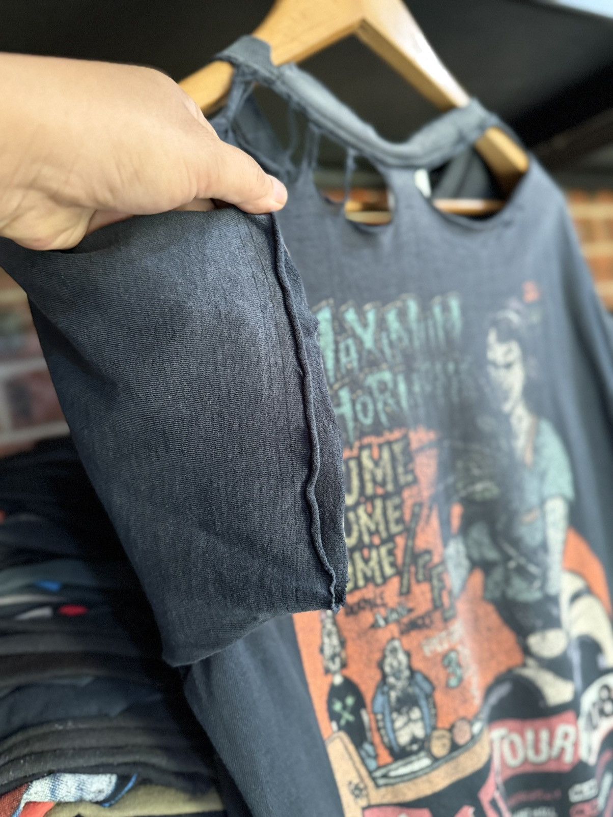 Band Tees Thrashed Vintage Maximum The Hormon Tour Very Grunge Tee Size US M / EU 48-50 / 2 - 10 Thumbnail