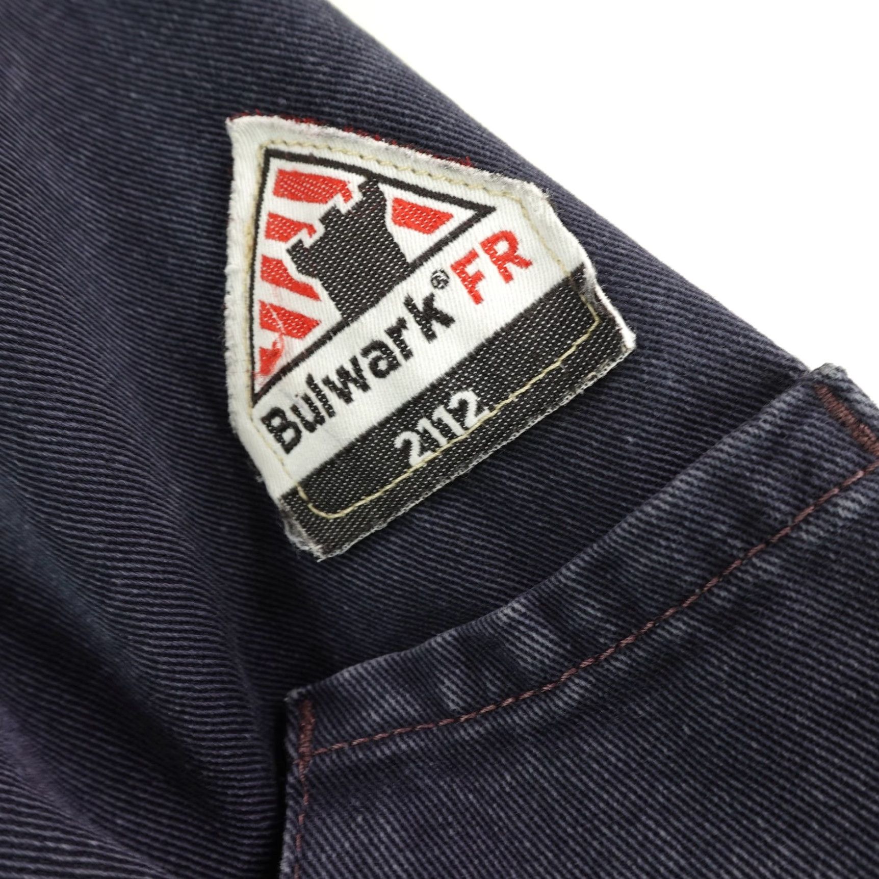 Vintage Bulwark FR Jacket Mens XL Navy Blue Flame Resistant Quilted 45 ATPV Workwear Jacket Size US XL / EU 56 / 4 - 6 Thumbnail