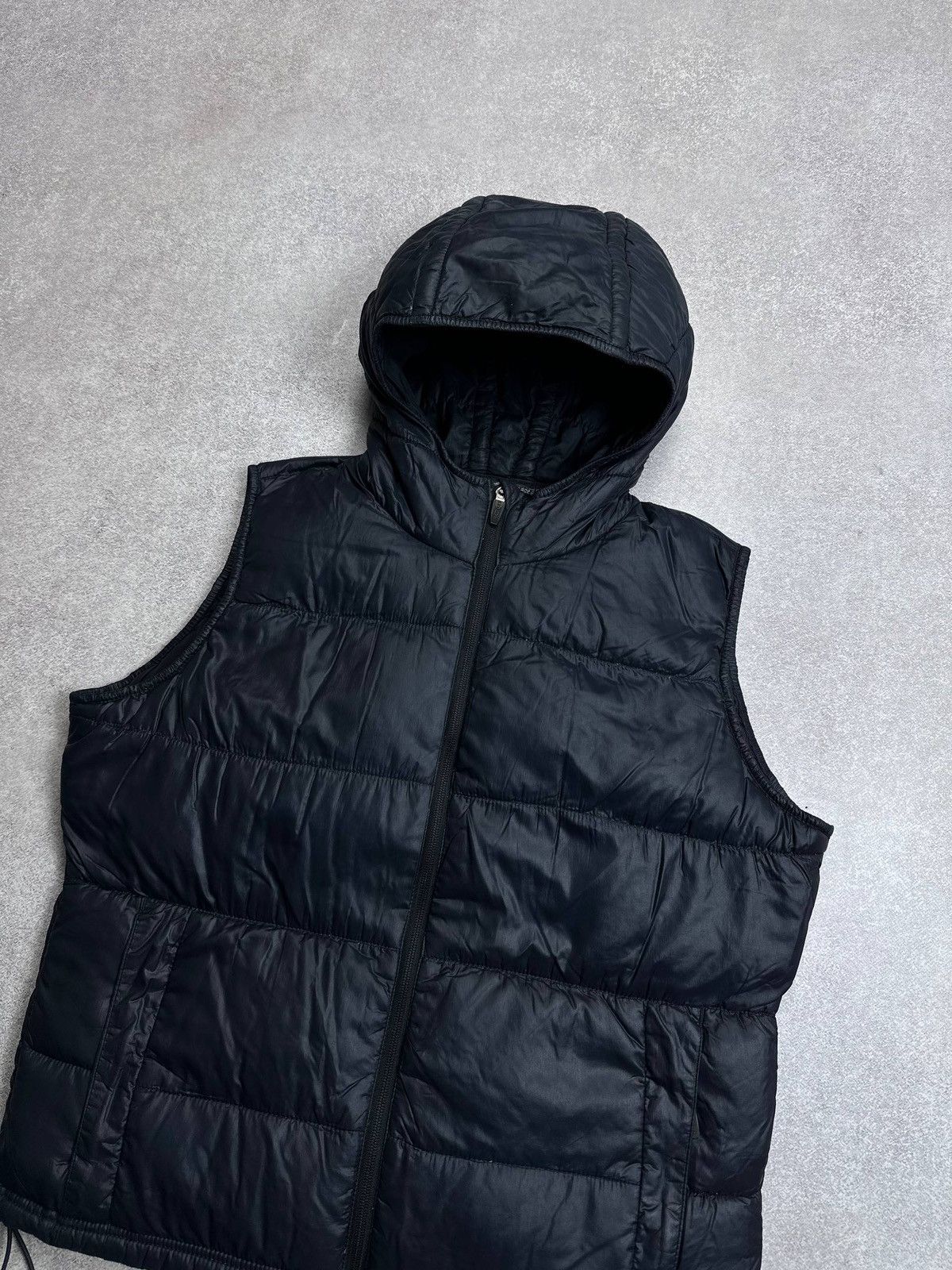 Nike Vintage Nike Puffer Down Jacket Hooded Rare Y2K L Size US L / EU 52-54 / 3 - 2 Thumbnail