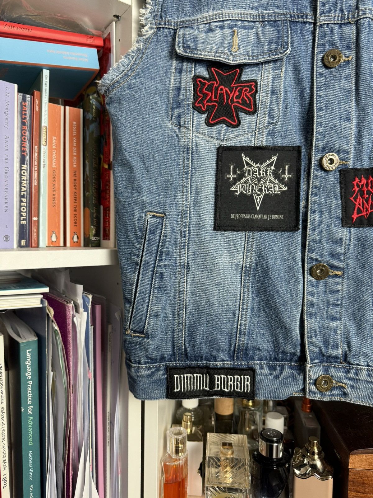 Band Tees Vintage 90s rock band distressed denim vest XL metal rock y2k Size US XL / EU 56 / 4 - 5 Thumbnail