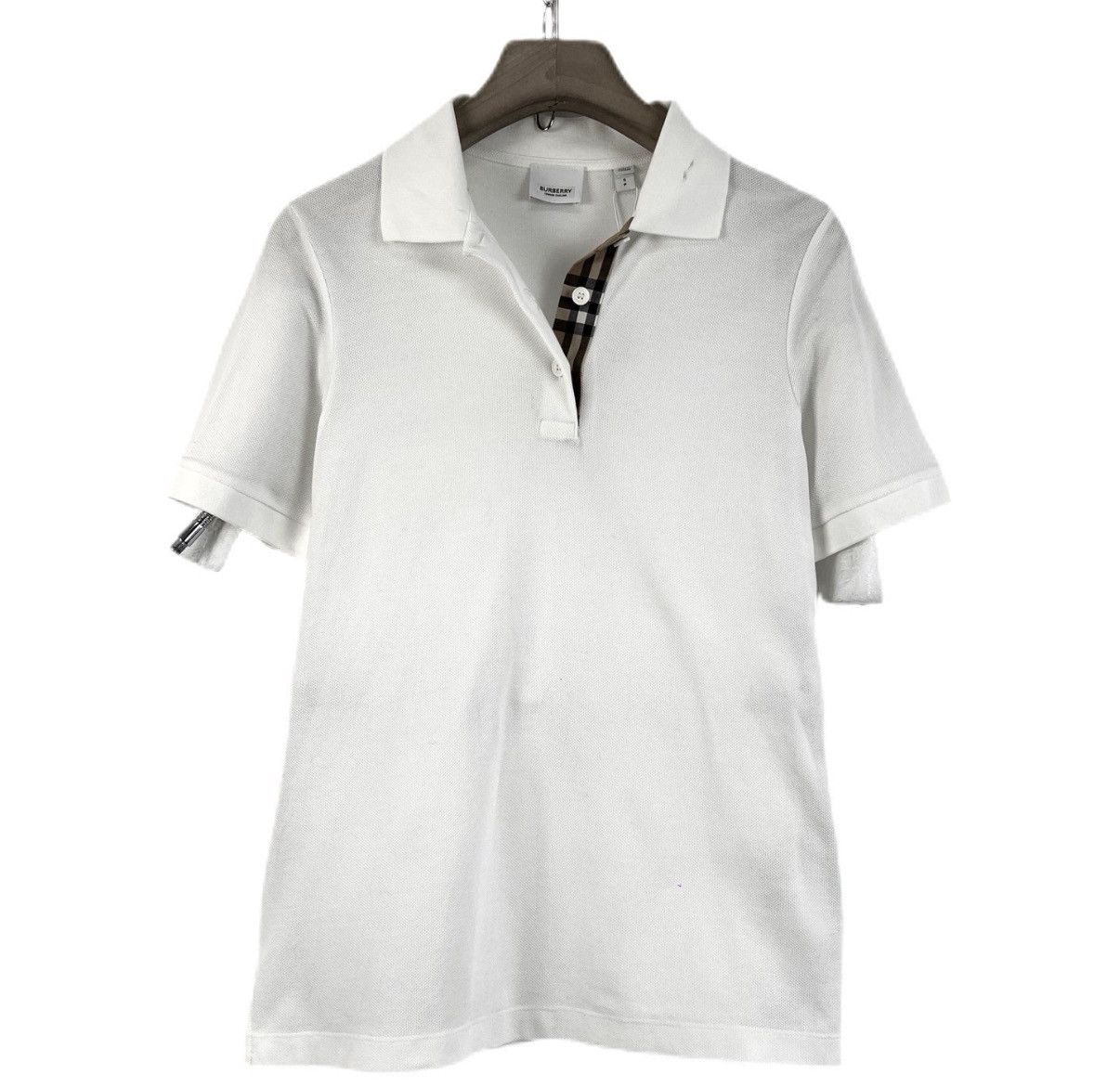 Burberry Burberry White Button Straight Short Sleeve Polo Shirt K12 Size US S / EU 44-46 / 1 - 1 Thumbnail